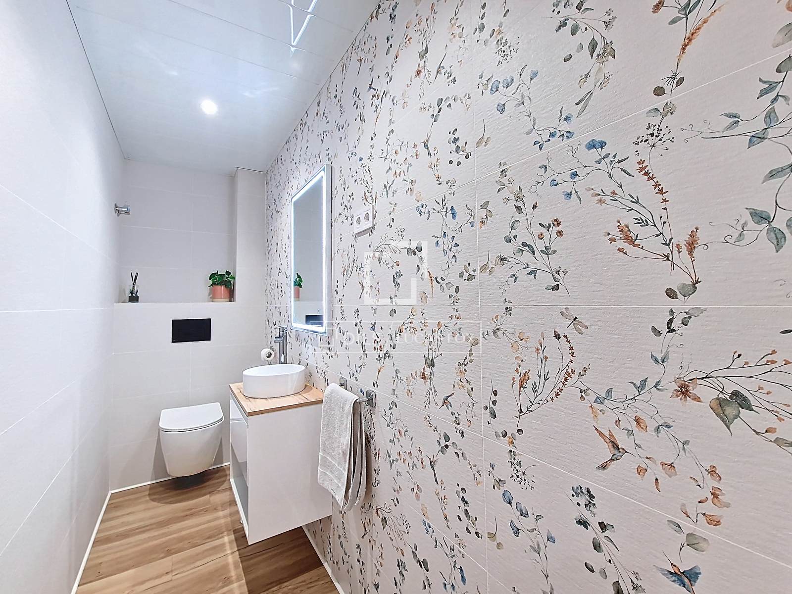 Villa in Vilanova i la Geltru, Barcelona, Spanien 4 Schlafzimmer, 176 m2 Nr. 161381