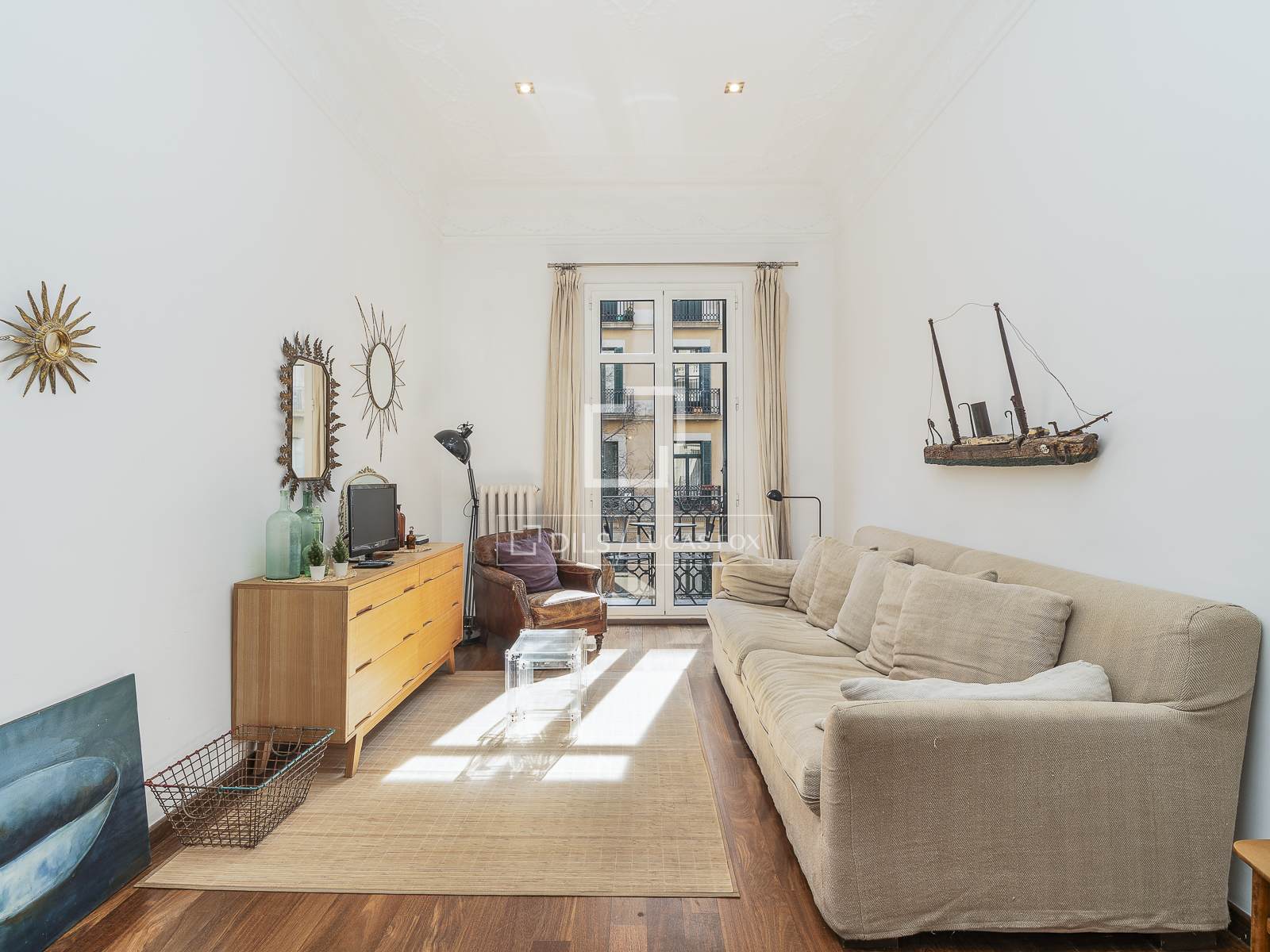 Apartment à Barcelona, Espagne 2 chambres, 82 m2 No. 161380