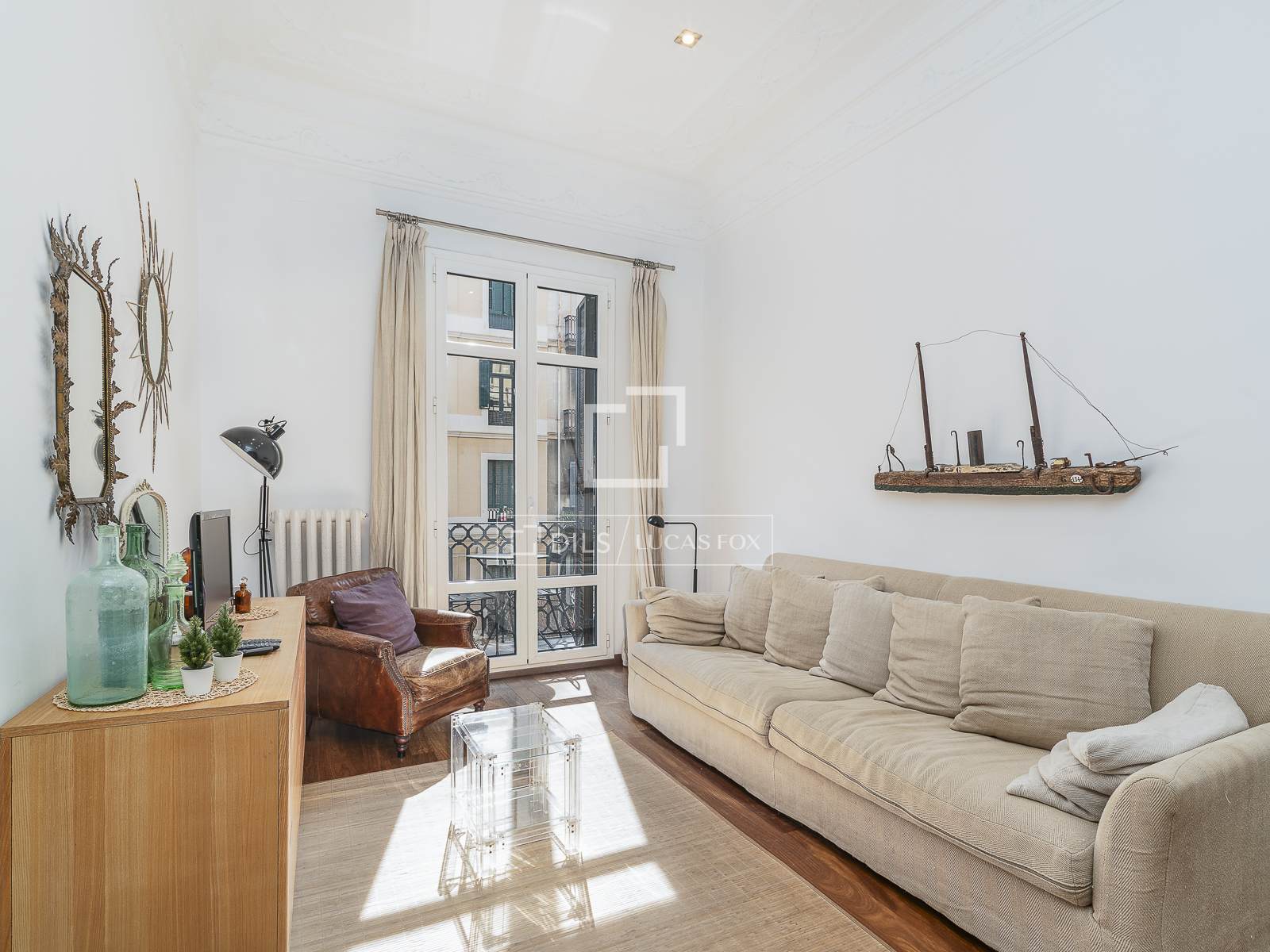 Apartment à Barcelona, Espagne 2 chambres, 82 m2 No. 161380