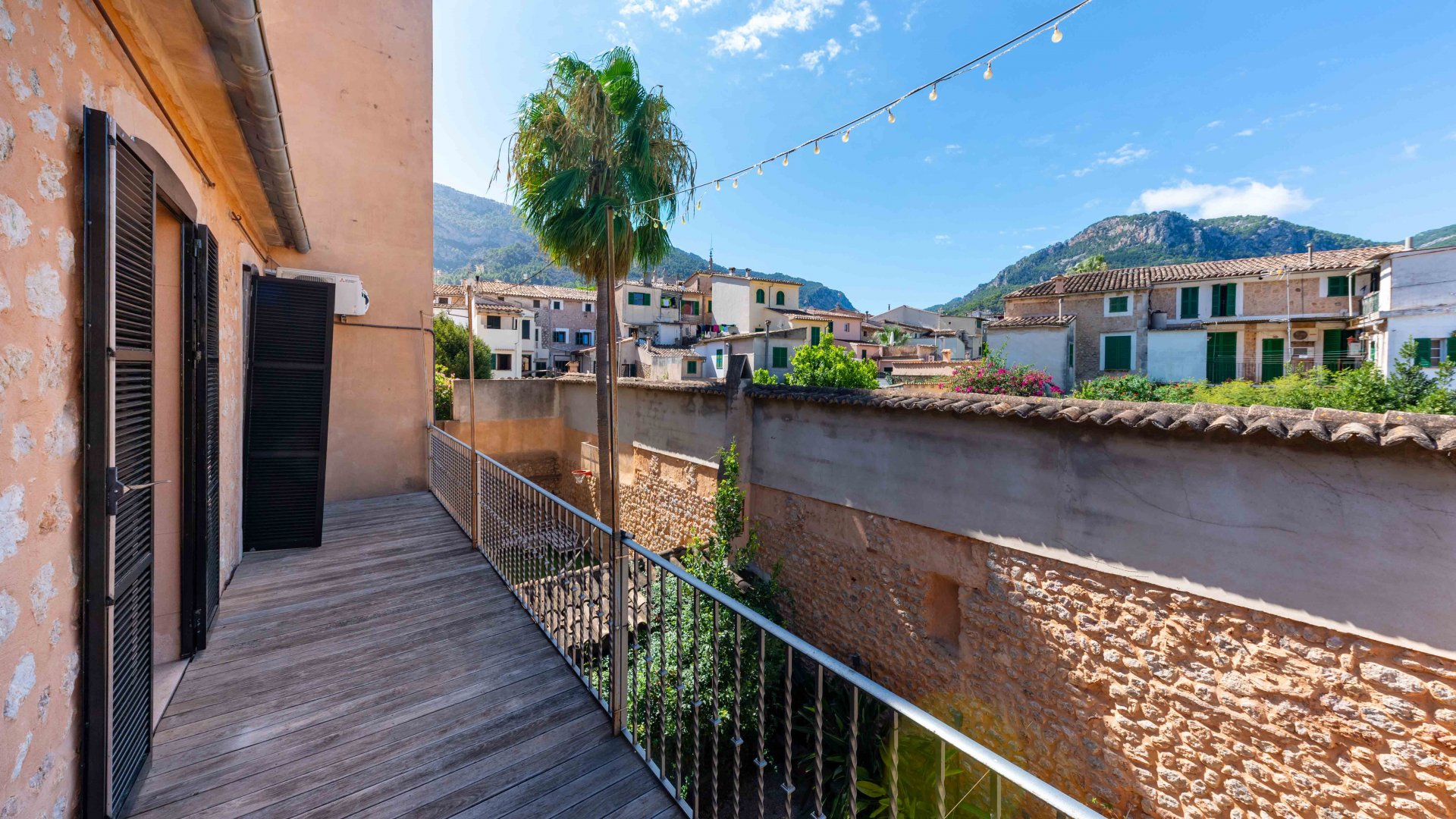 Townhouse à Soller, Mallorca, Espagne 5 chambres, 376 m2 No. 111854