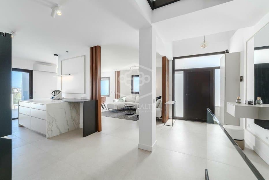 Villa in Candelaria, Tenerife, Spain 4 bedrooms, 246 sq.m. No. 146728