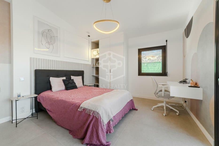 Villa in Candelaria, Tenerife, Spain 4 bedrooms, 246 sq.m. No. 146728