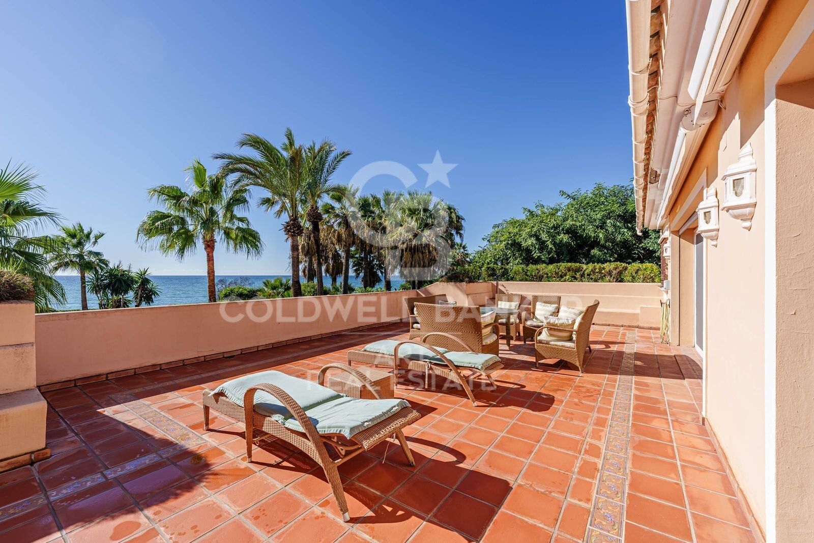 Villa en Estepona, Málaga, España 9 dormitorios, 735 m2 No. 179031