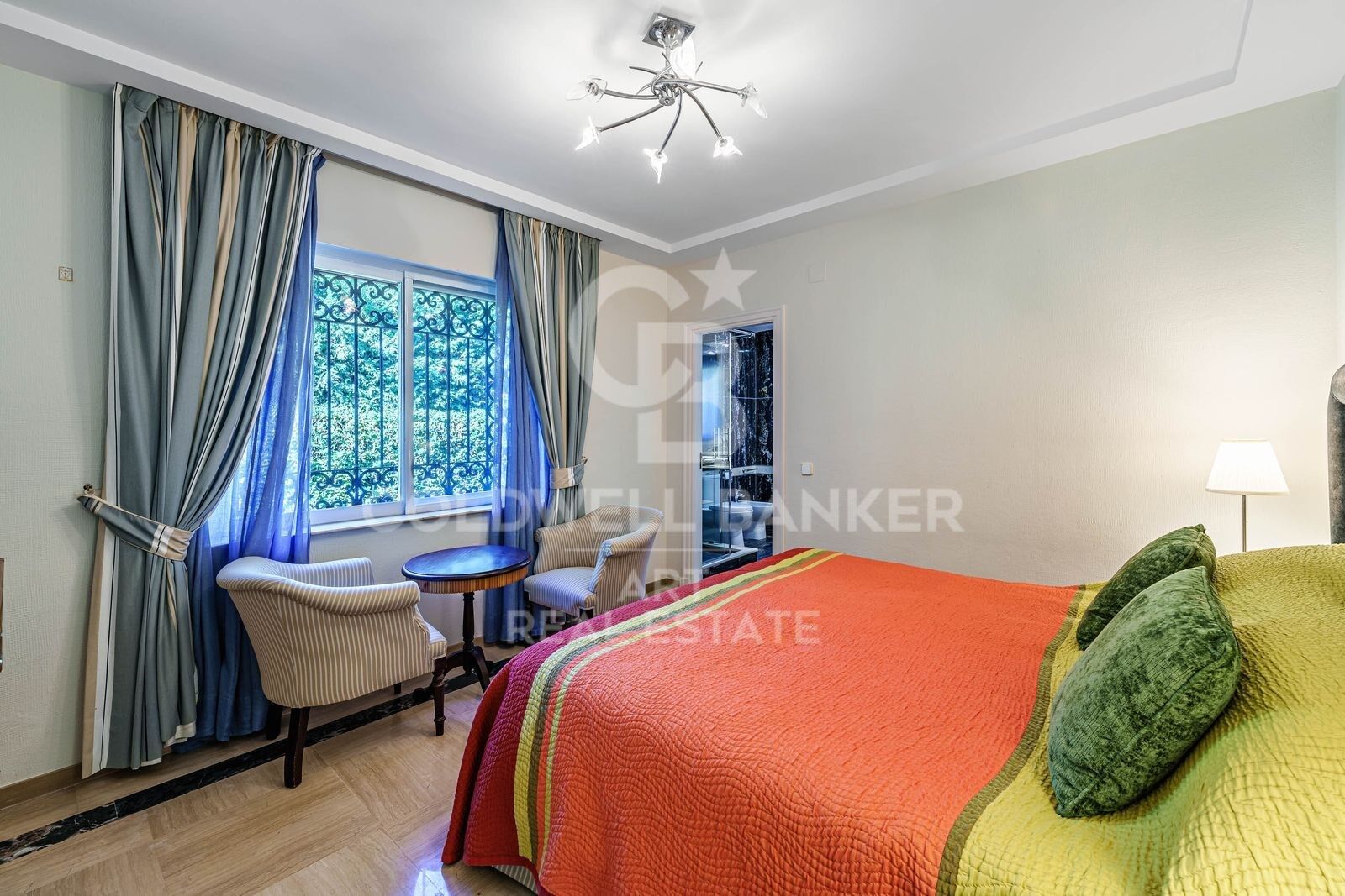 Villa en Estepona, Málaga, España 9 dormitorios, 735 m2 No. 179031