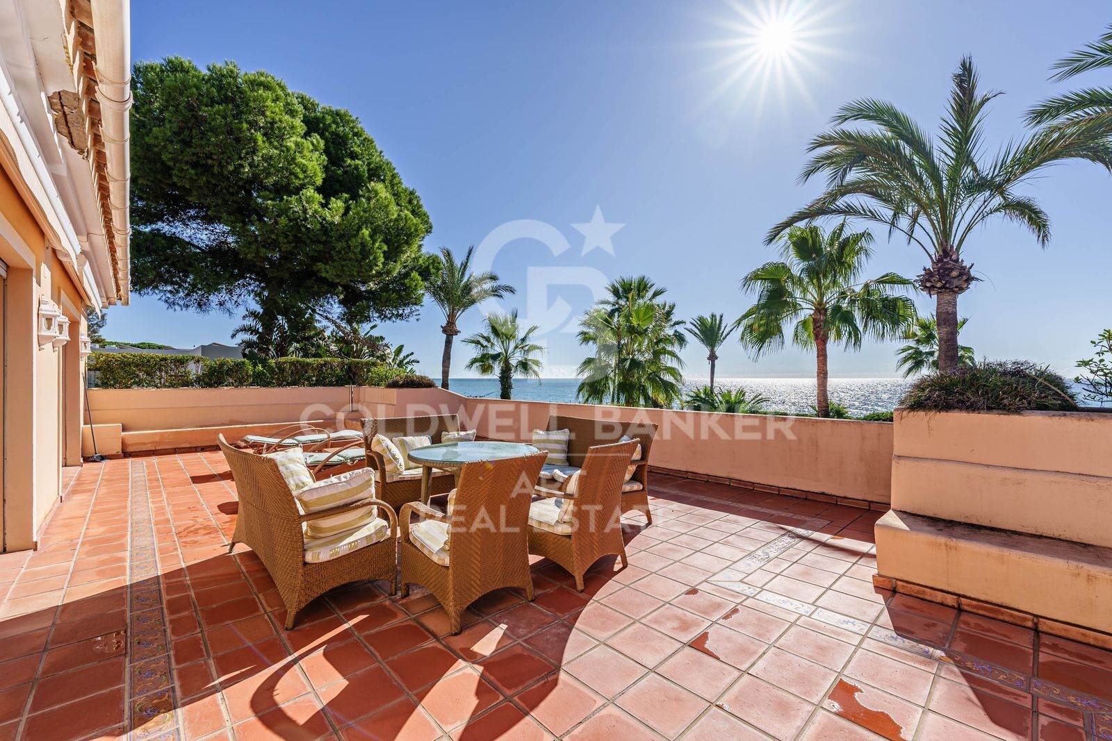 Villa en Estepona, Málaga, España 9 dormitorios, 735 m2 No. 179031
