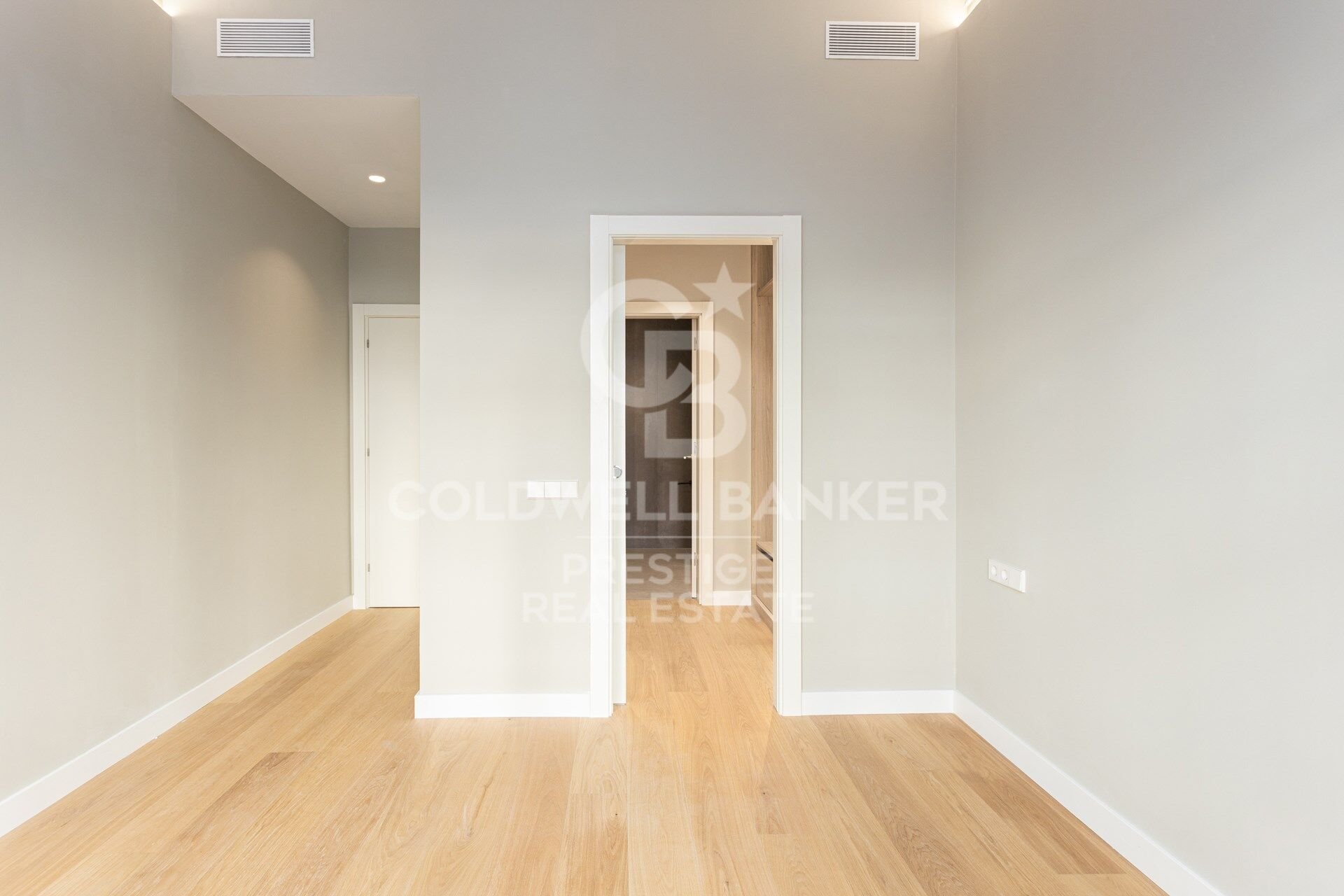 Wohnung in Barcelona, Spanien 5 Schlafzimmer, 224 m2 Nr. 179028