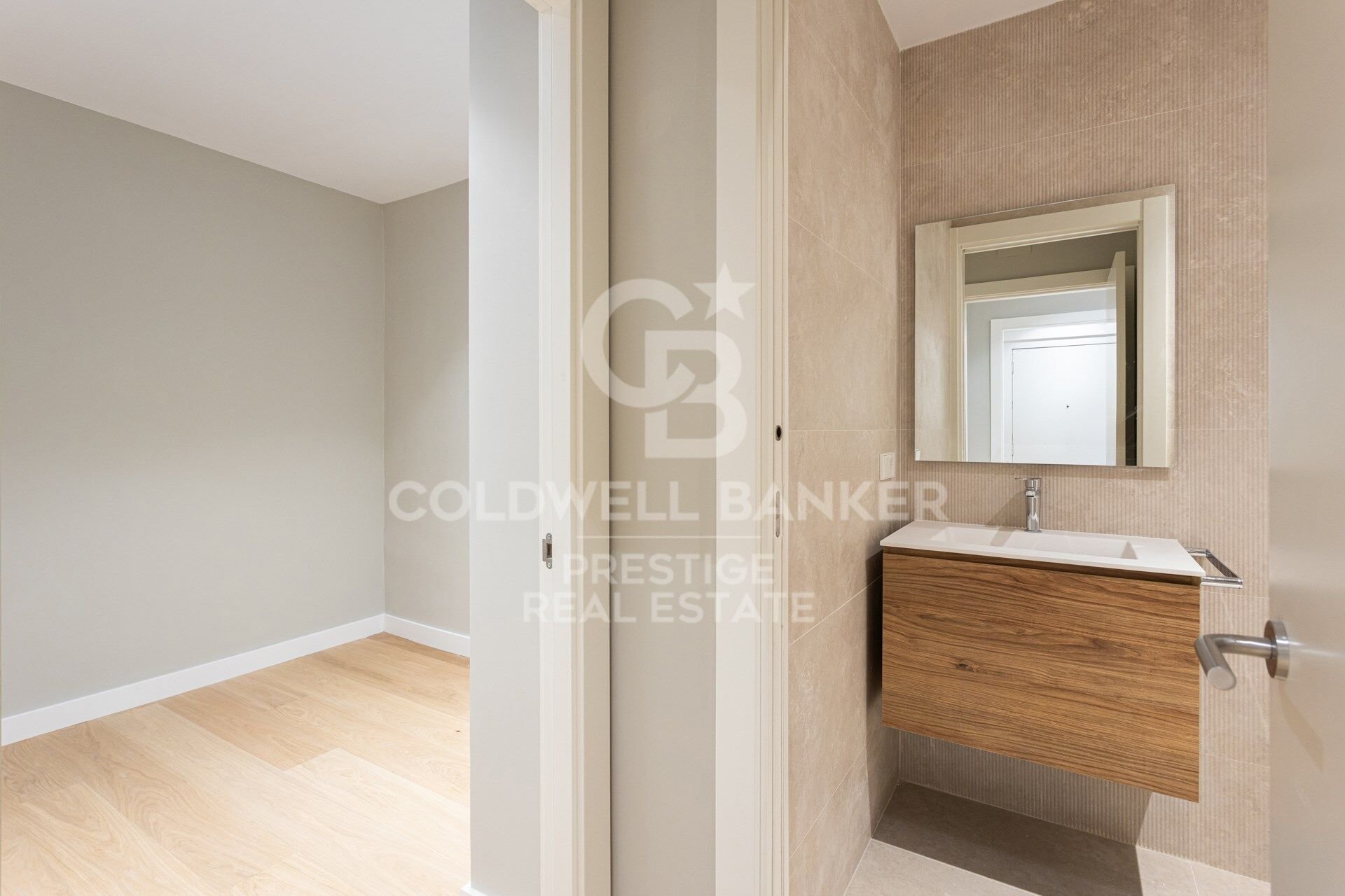 Wohnung in Barcelona, Spanien 5 Schlafzimmer, 224 m2 Nr. 179028