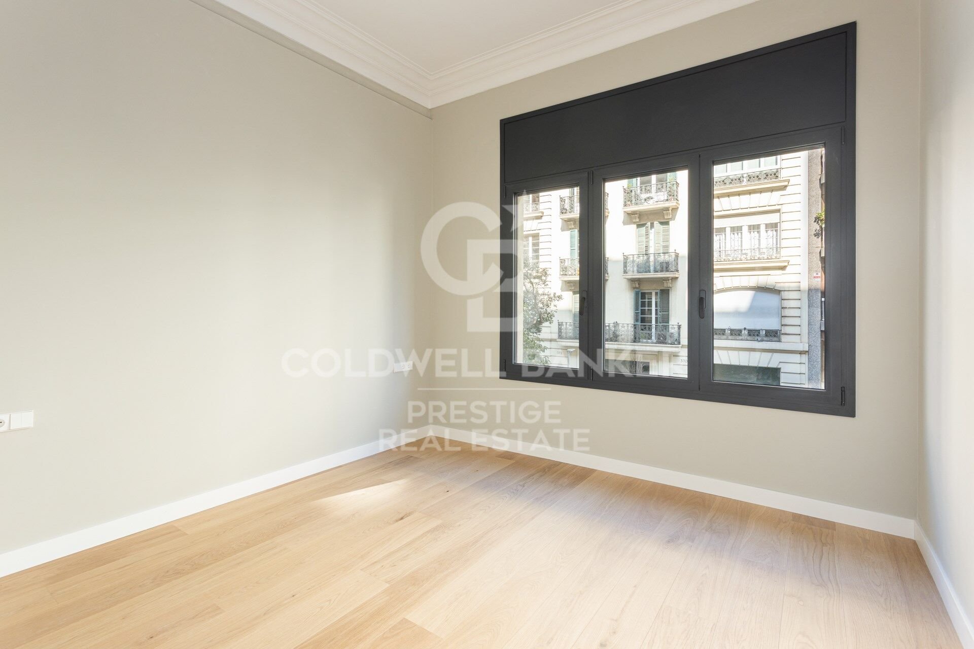 Wohnung in Barcelona, Spanien 5 Schlafzimmer, 224 m2 Nr. 179028