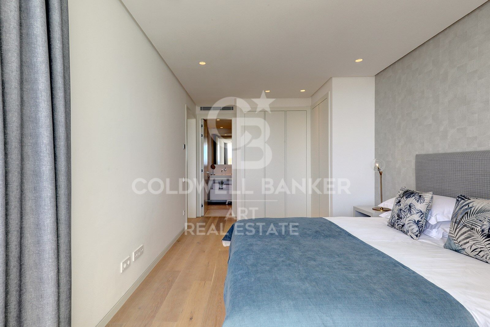Apartment à Ojen, Malaga, Espagne 2 chambres, 94 m2 No. 179029
