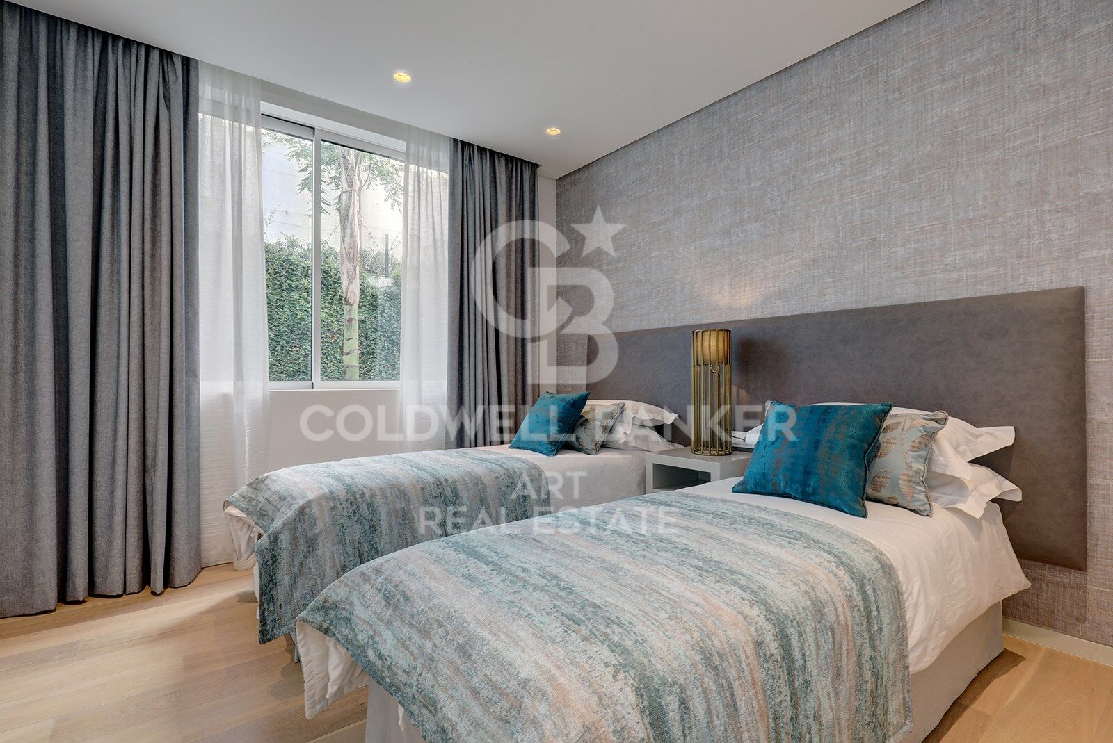 Apartment à Ojen, Malaga, Espagne 2 chambres, 94 m2 No. 179029