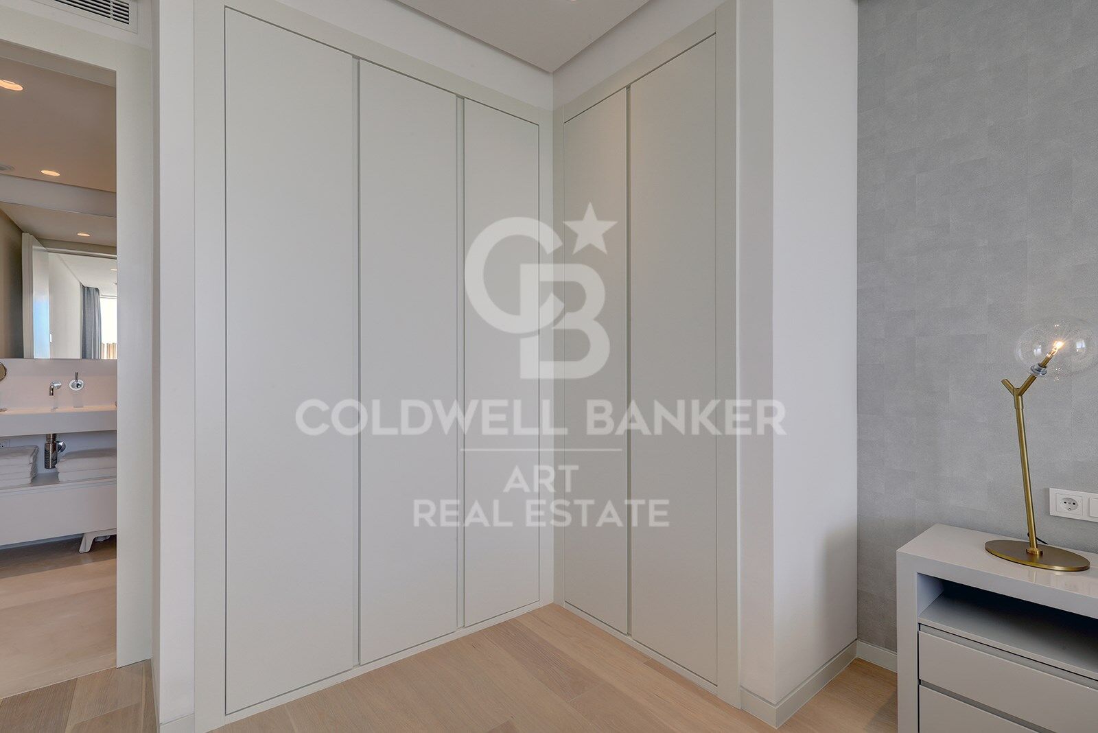 Apartment à Ojen, Malaga, Espagne 2 chambres, 94 m2 No. 179029