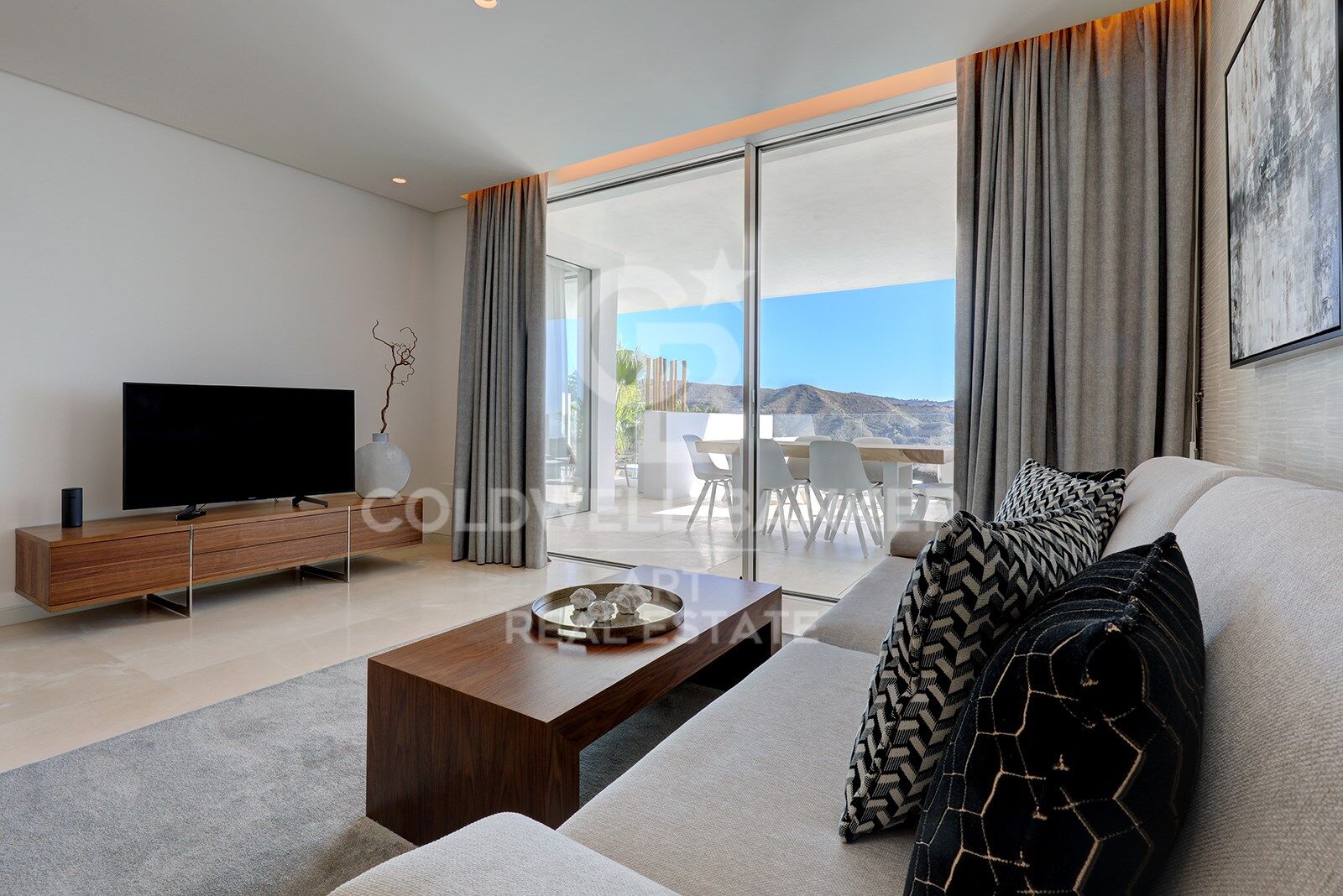 Apartment à Ojen, Malaga, Espagne 2 chambres, 94 m2 No. 179029