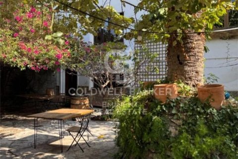House in Barcelona, Spain 8 bedrooms, 500 sq.m. No. 179033