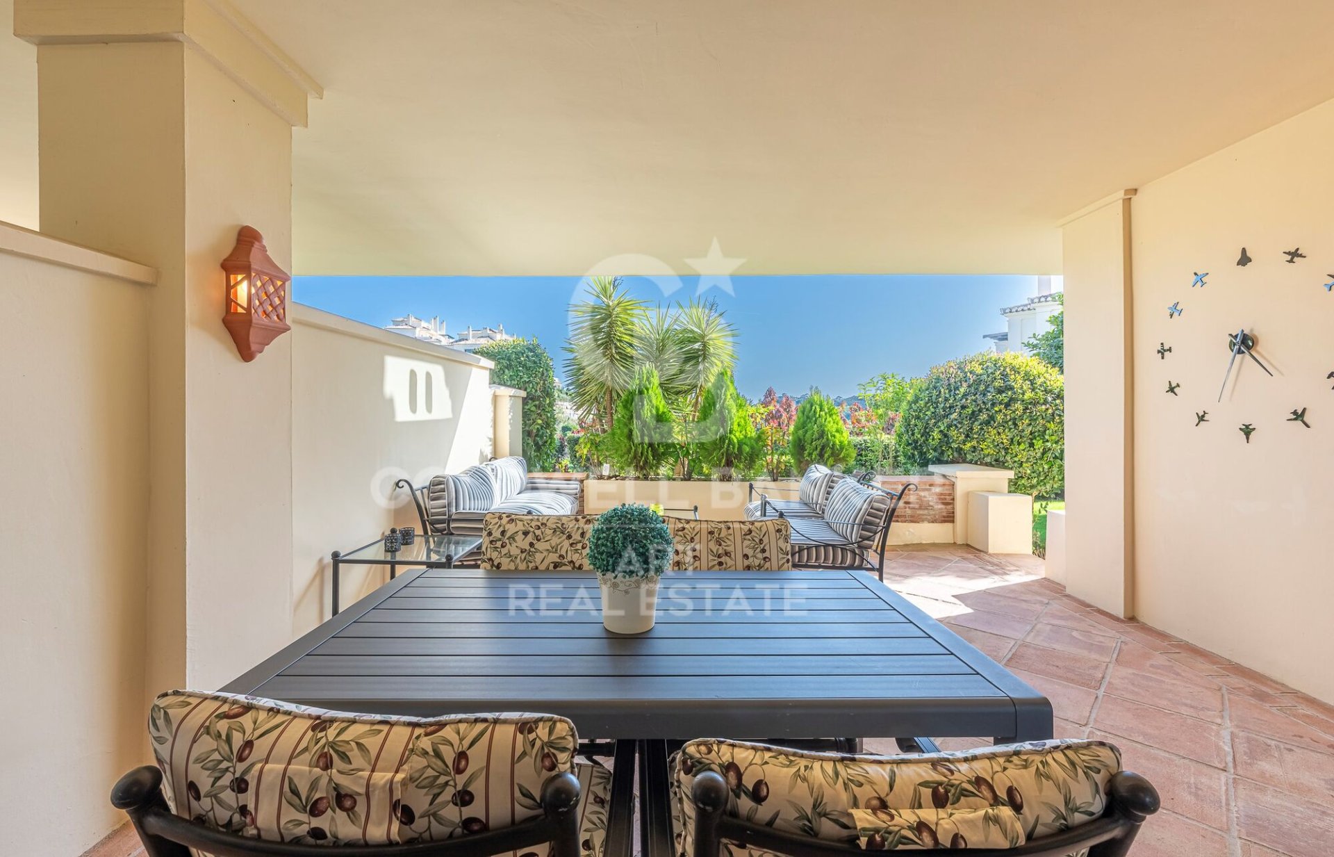 Apartment à Benahavis, Malaga, Espagne 2 chambres, 255 m2 No. 179027
