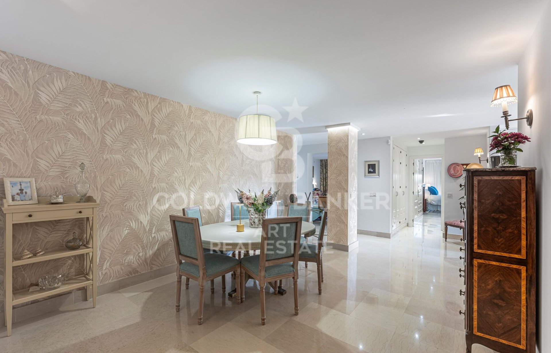 Apartment à Benahavis, Malaga, Espagne 2 chambres, 255 m2 No. 179027