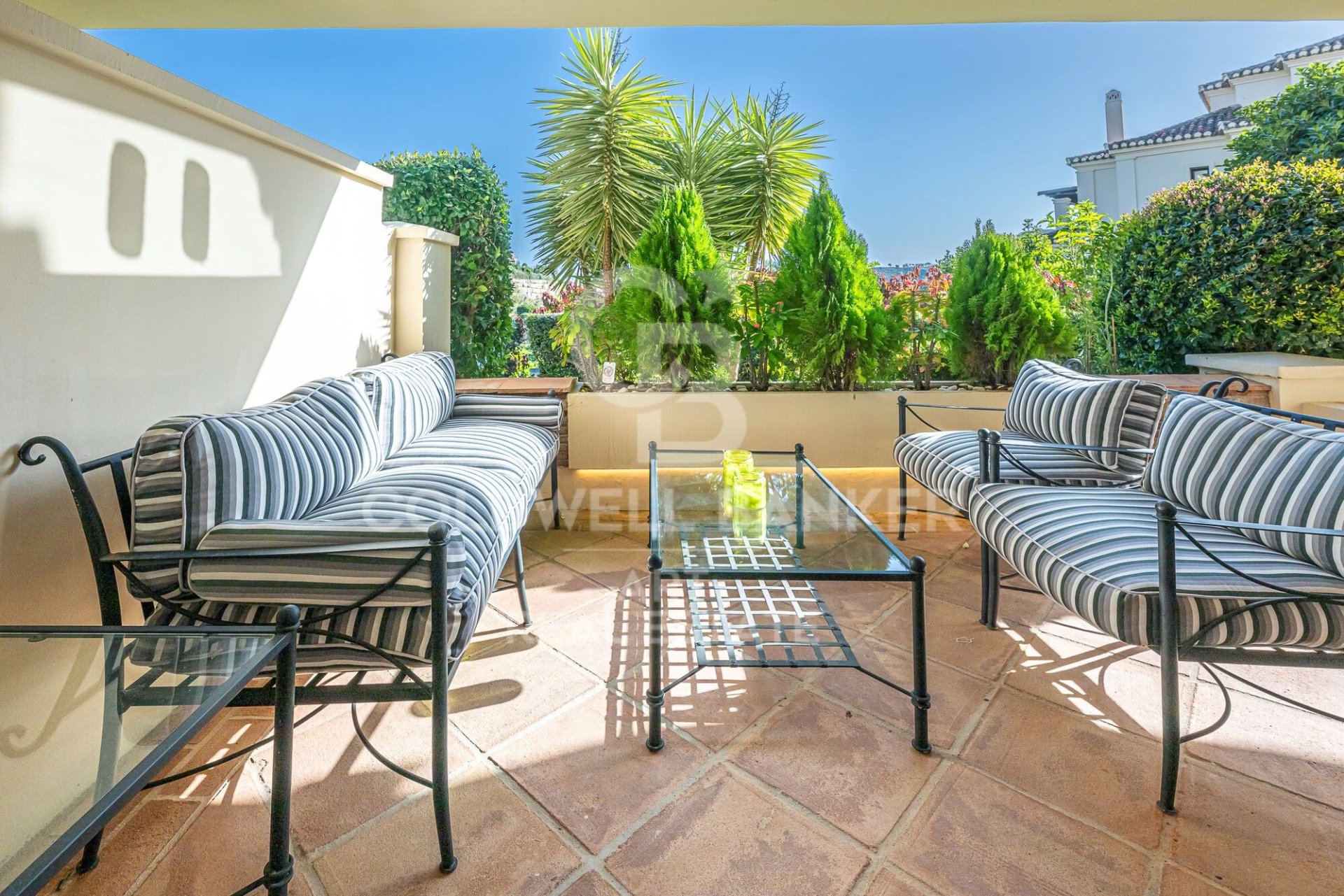 Apartment à Benahavis, Malaga, Espagne 2 chambres, 255 m2 No. 179027