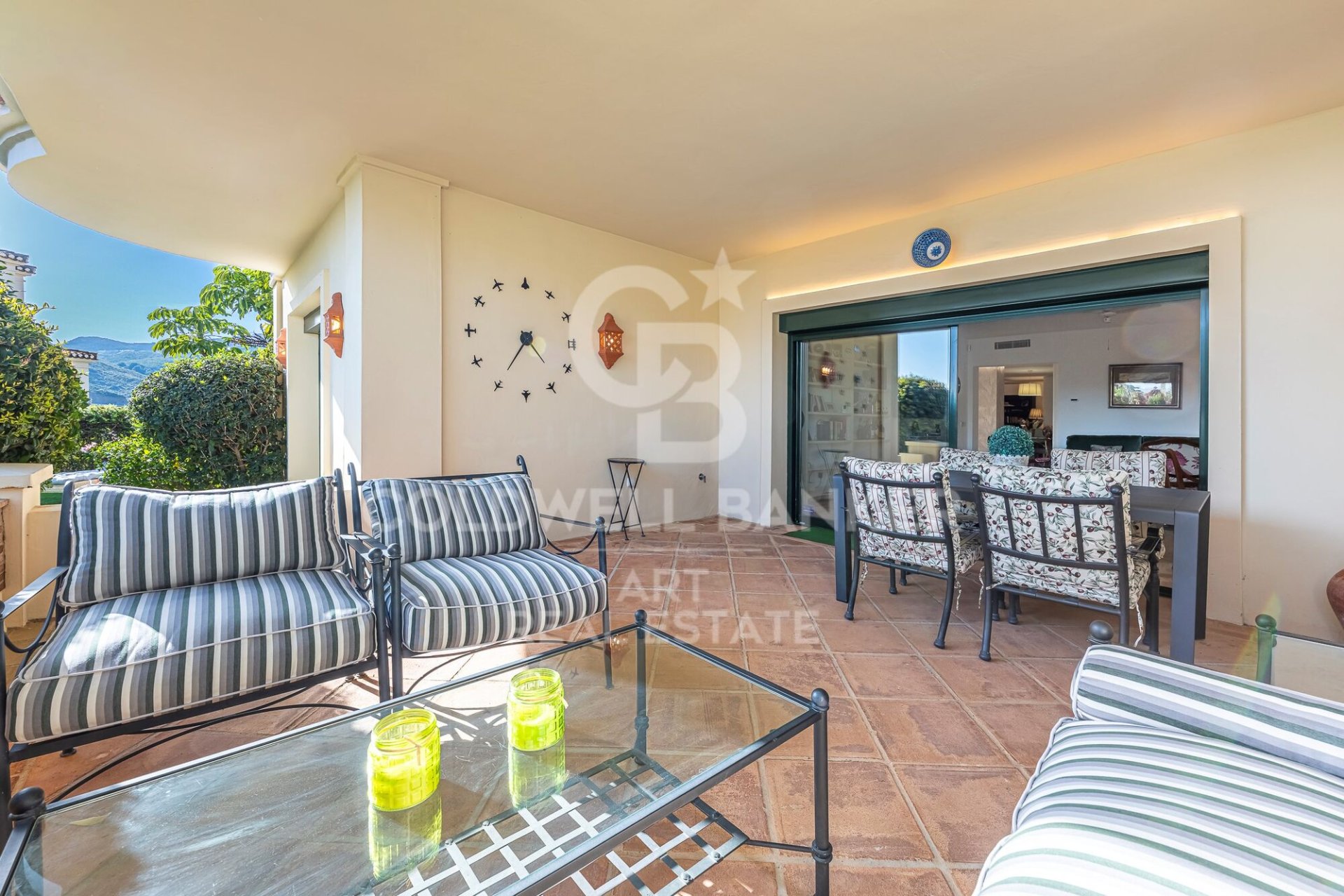 Apartment à Benahavis, Malaga, Espagne 2 chambres, 255 m2 No. 179027