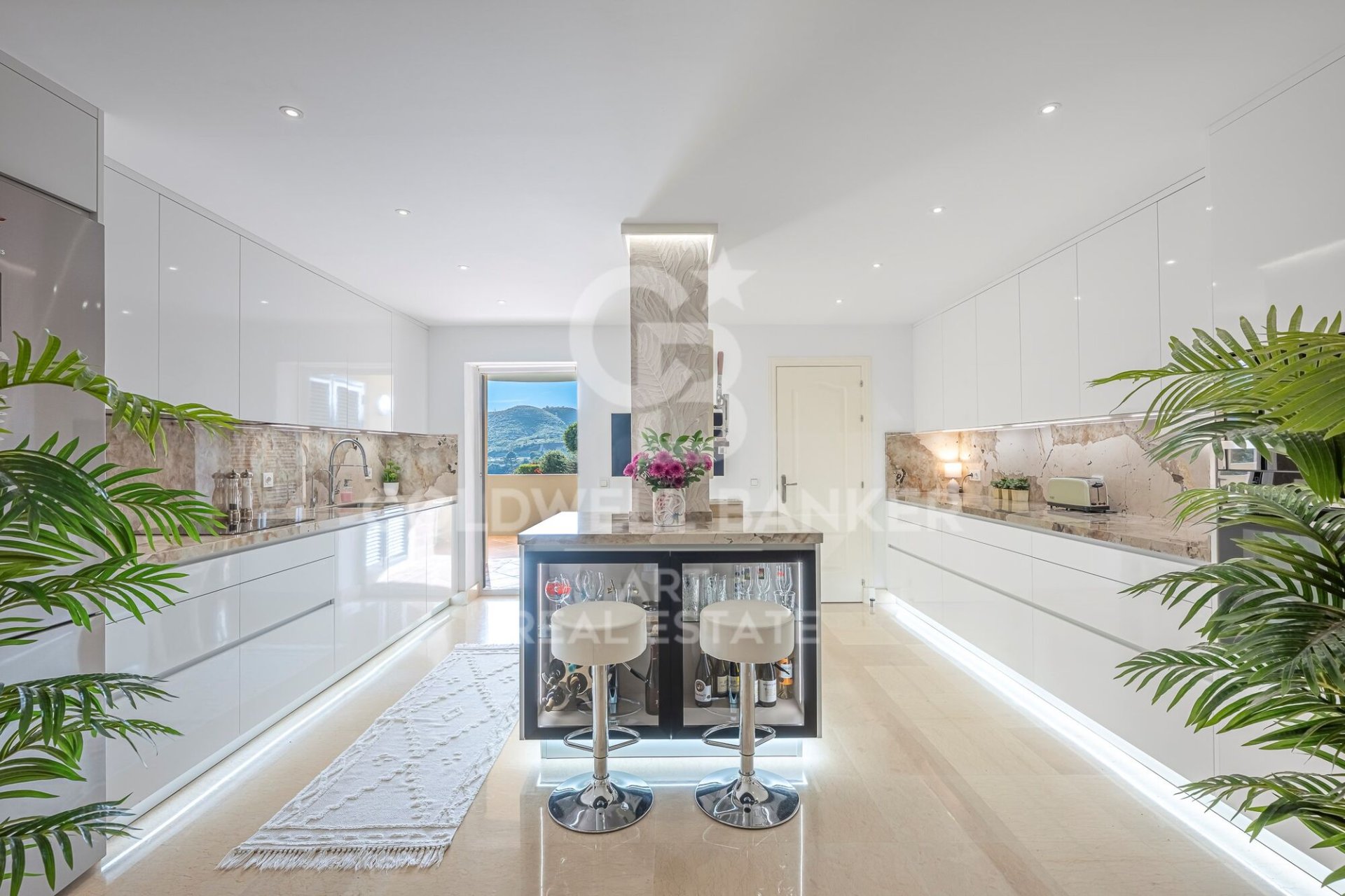Apartment à Benahavis, Malaga, Espagne 2 chambres, 255 m2 No. 179027