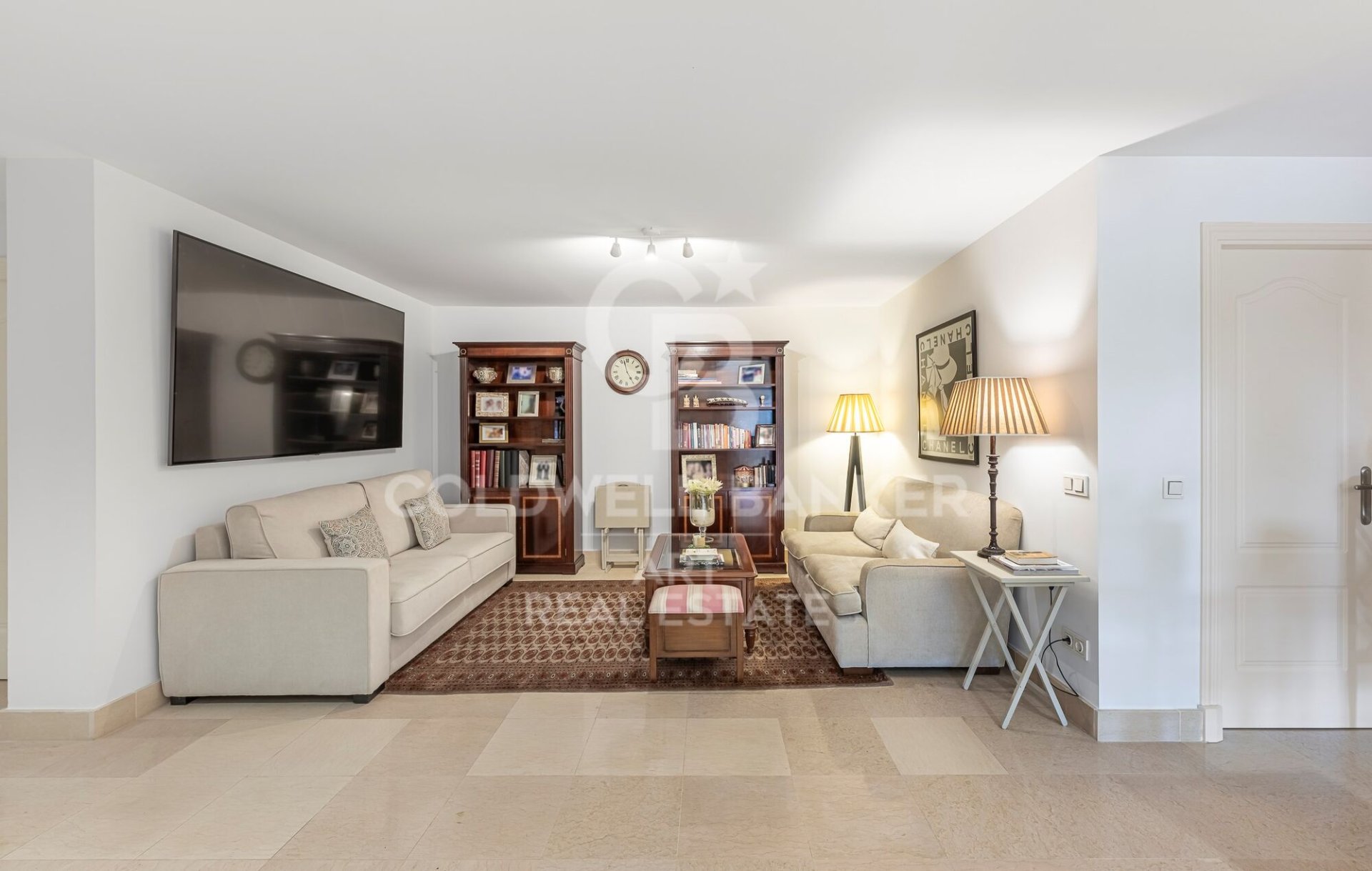 Apartment à Benahavis, Malaga, Espagne 2 chambres, 255 m2 No. 179027