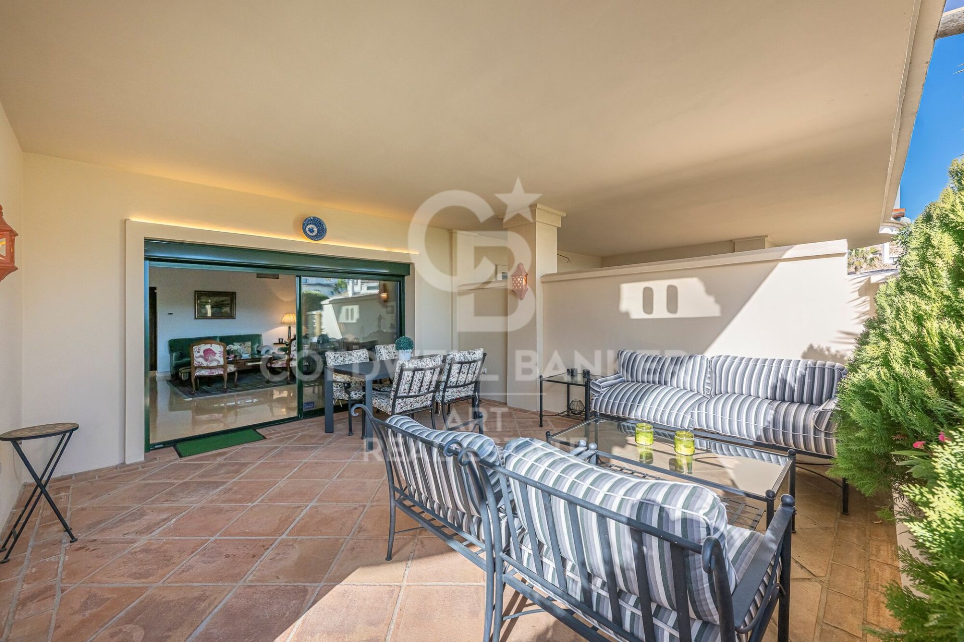 Apartment à Benahavis, Malaga, Espagne 2 chambres, 255 m2 No. 179027