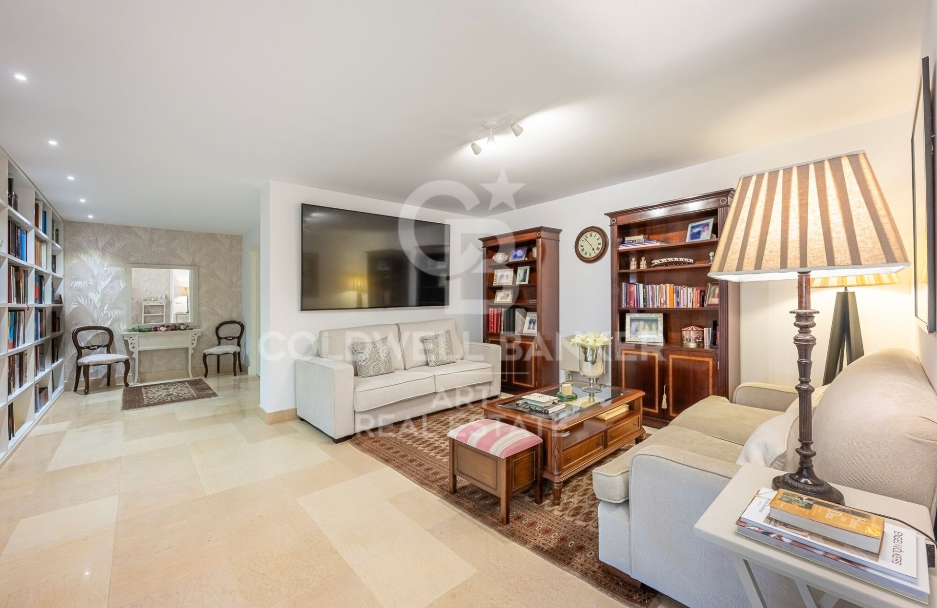 Apartment à Benahavis, Malaga, Espagne 2 chambres, 255 m2 No. 179027