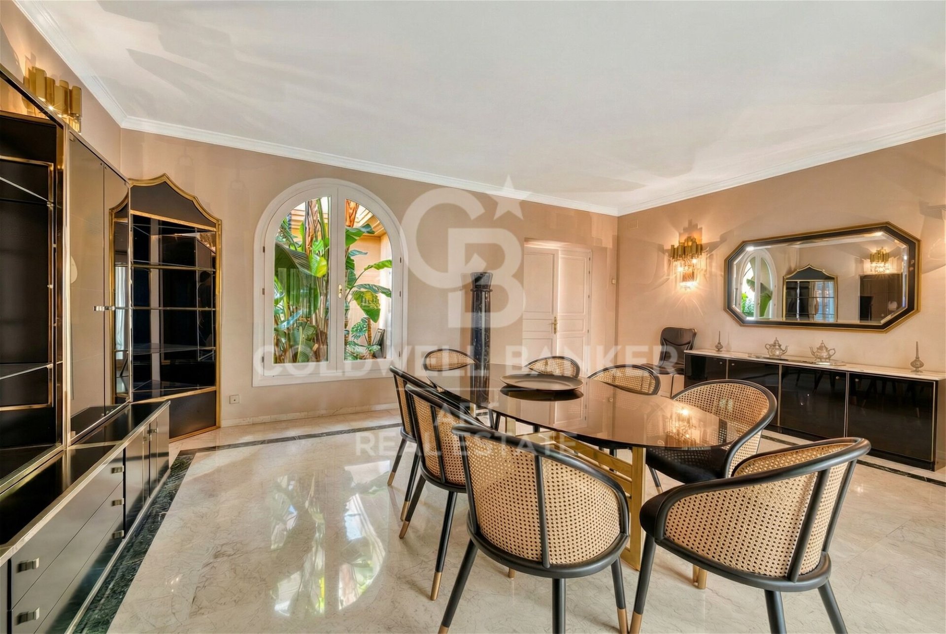 Casa a Marbella, Malaga, Spagna 10 camere da letto, 2600 mq. N° 179032