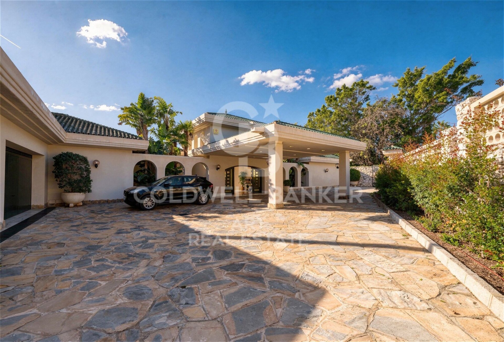 Casa a Marbella, Malaga, Spagna 10 camere da letto, 2600 mq. N° 179032