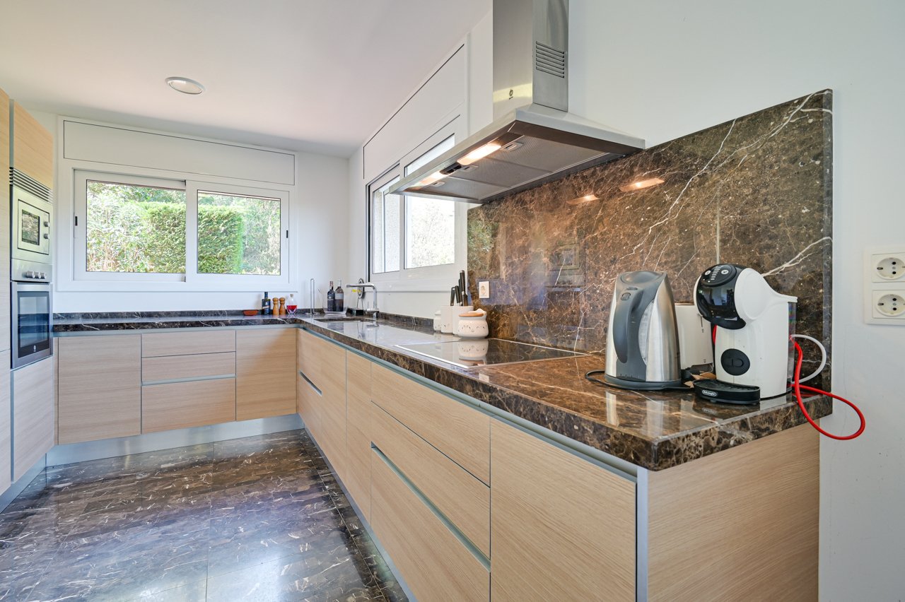 Villa à Platja D'aro, Girona, Espagne 4 chambres, 447 m2 No. 180561