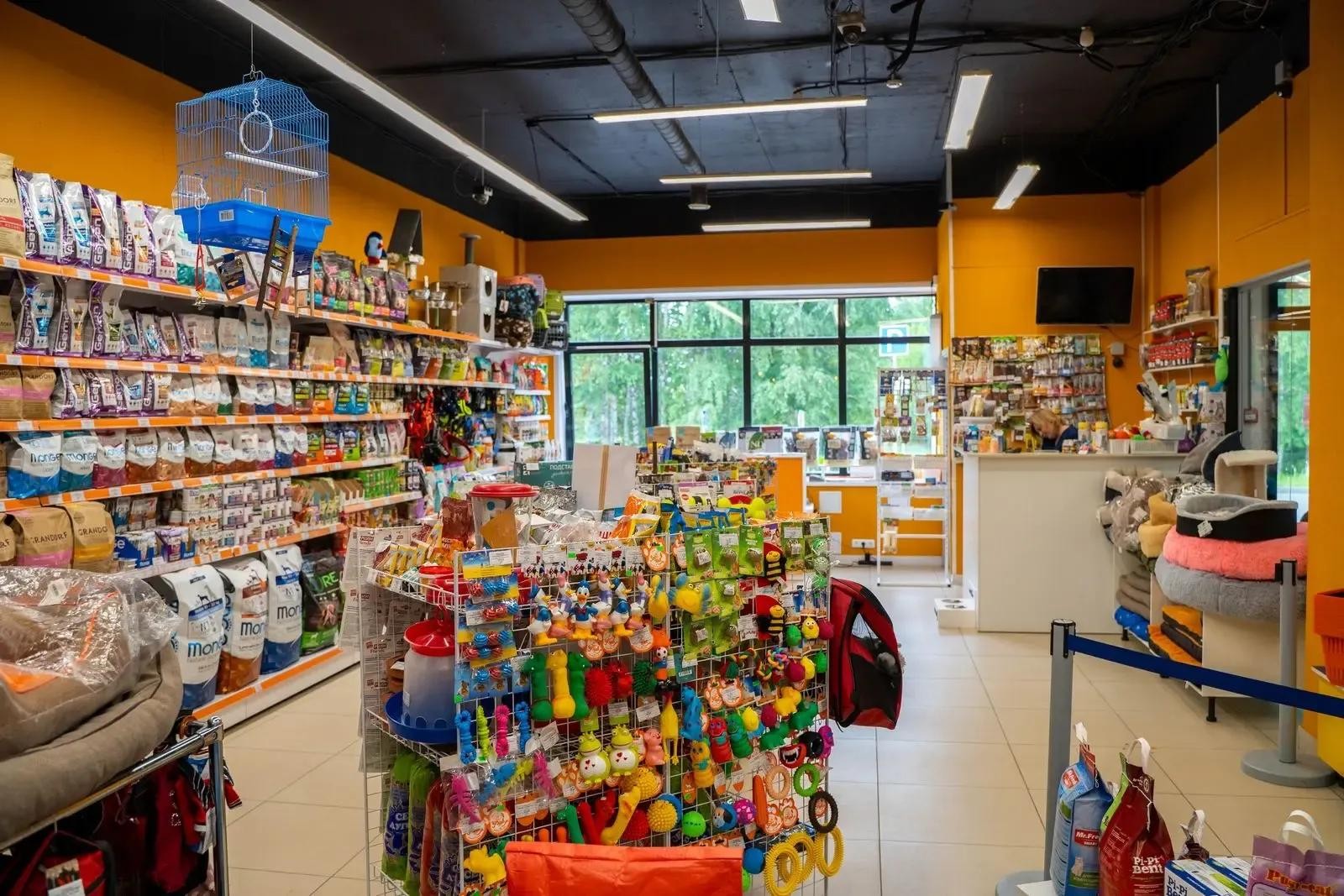 Commercial property in Barcelona, Spain 65 sq.m. No. 180559