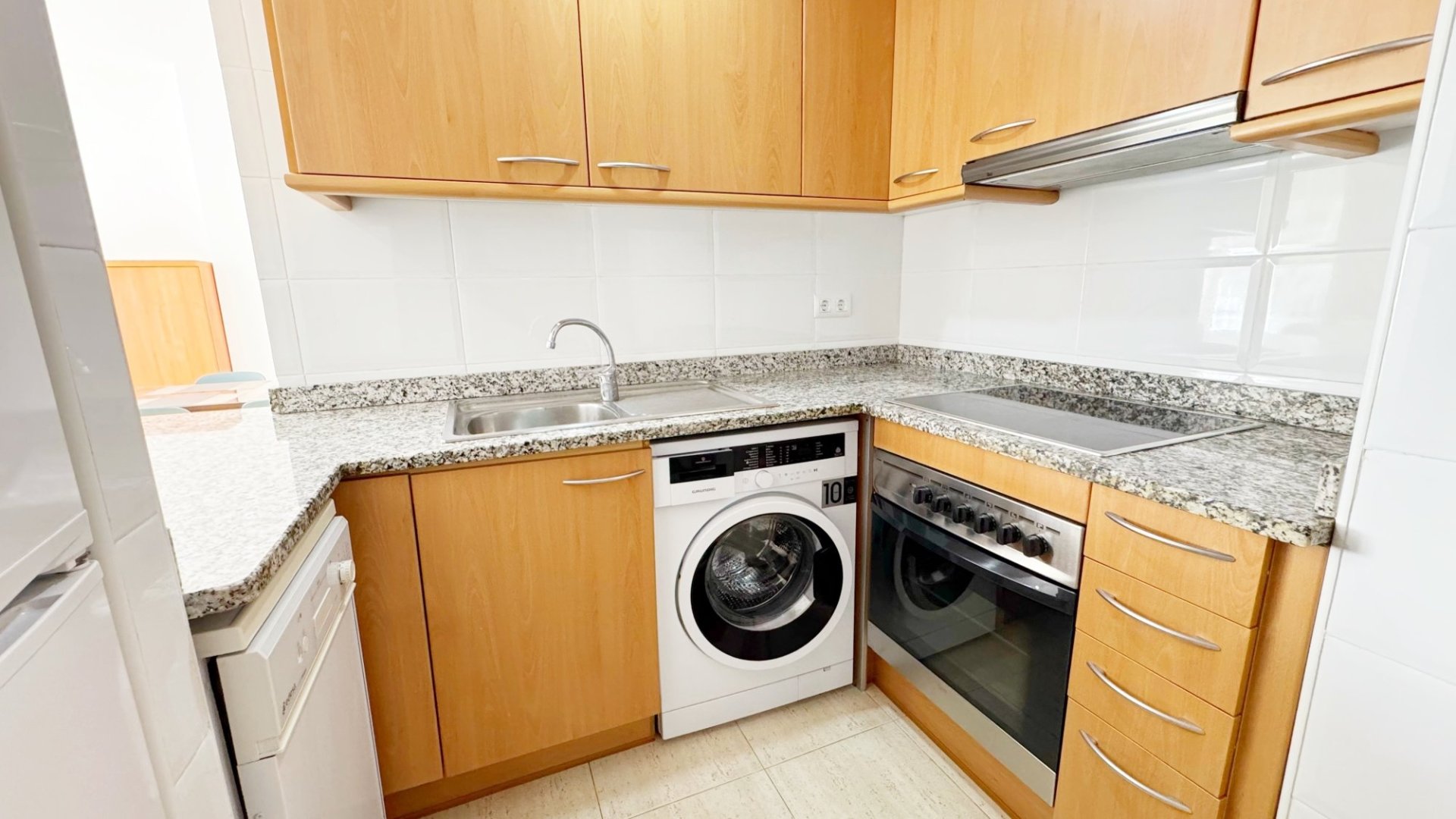 Apartment à Lloret de Mar, Girona, Espagne 3 chambres, 70 m2 No. 180556