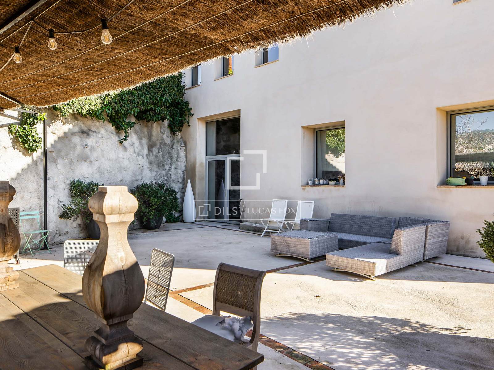 Villa a Tiana, Barcelona, Spagna 5 camere da letto, 689 mq. N° 167958