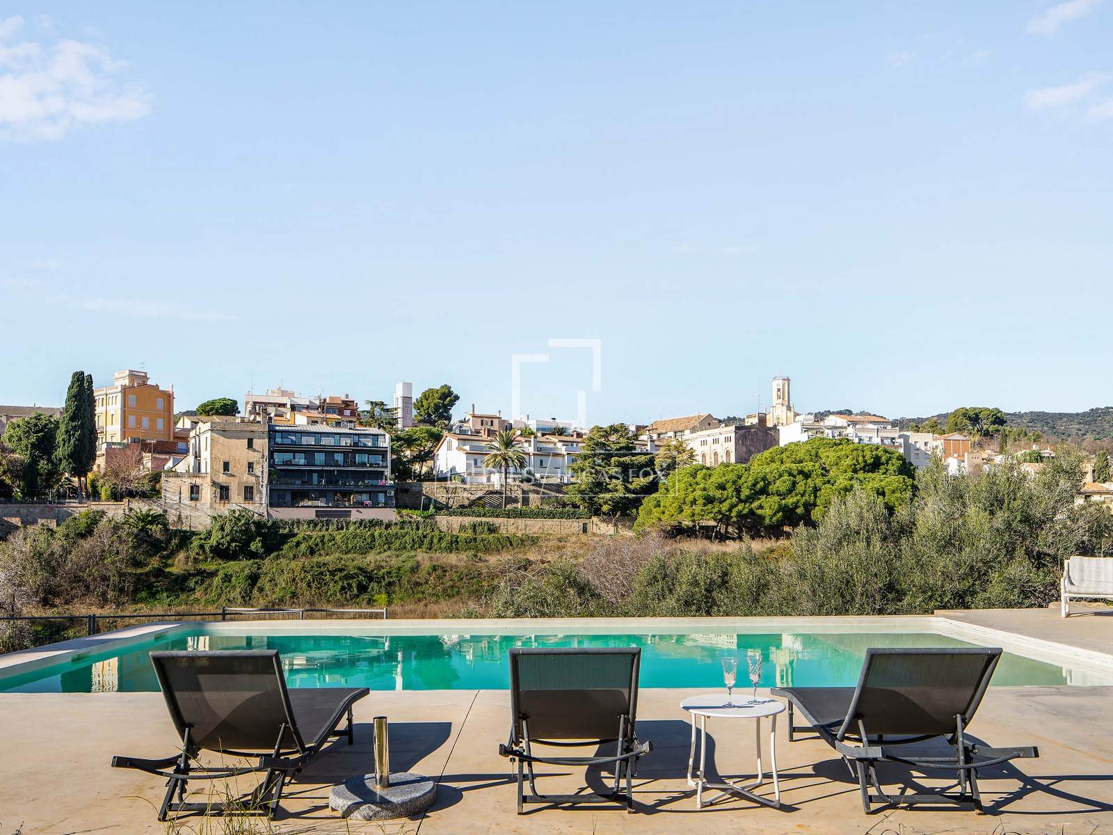 Villa a Tiana, Barcelona, Spagna 5 camere da letto, 689 mq. N° 167958