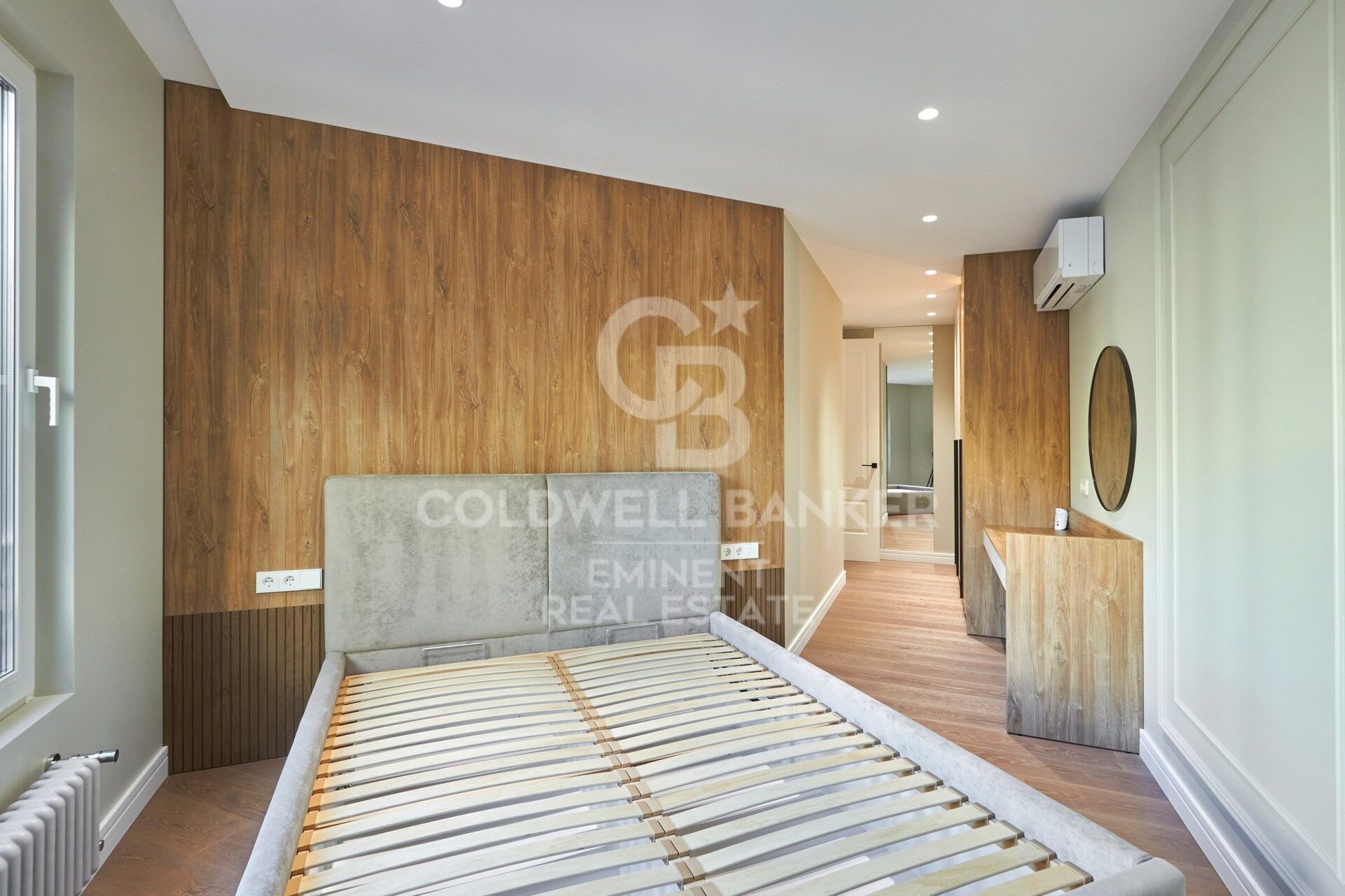 Apartamento en Barcelona, España 3 dormitorios, 135 m2 No. 159866