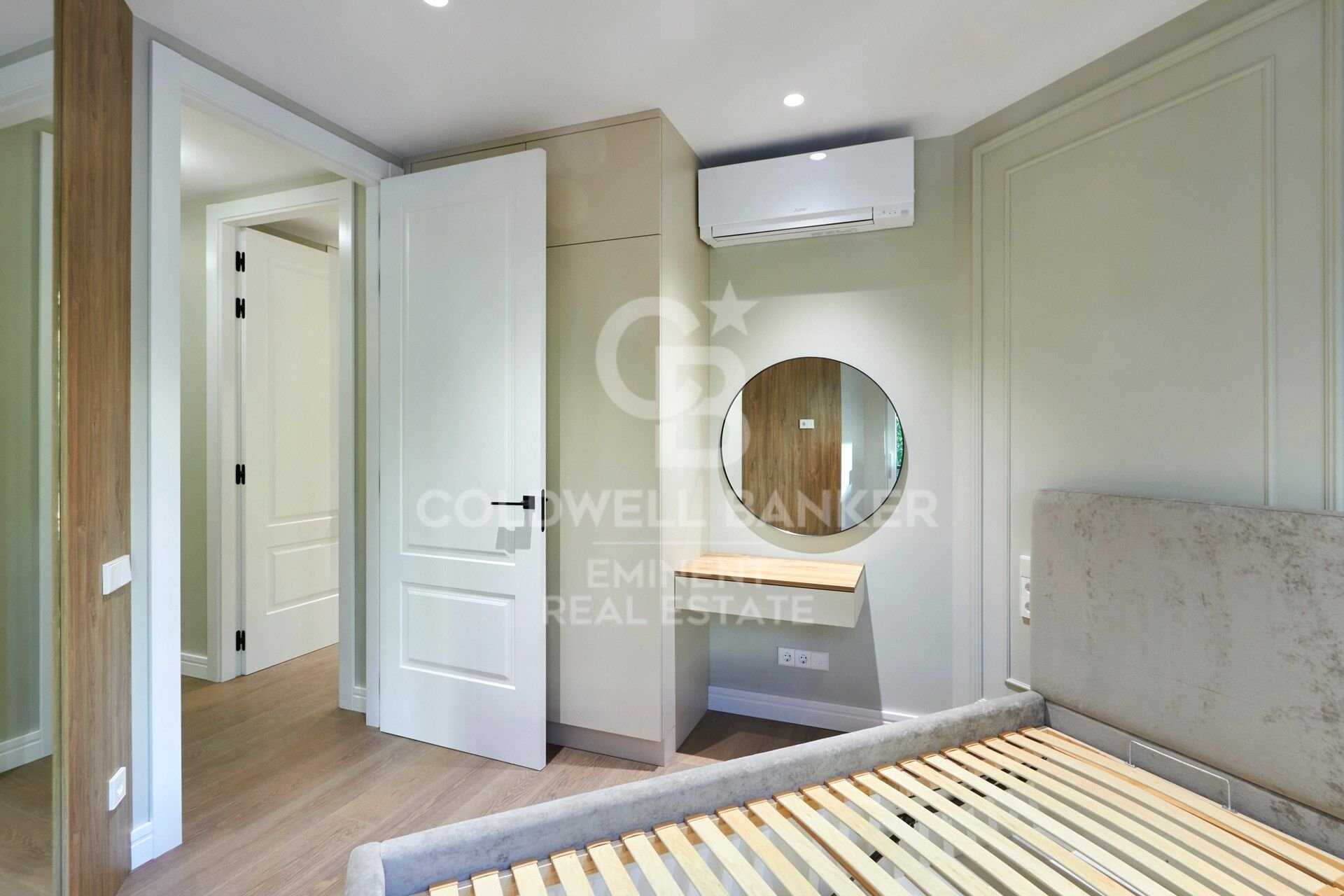 Apartamento en Barcelona, España 3 dormitorios, 135 m2 No. 159866