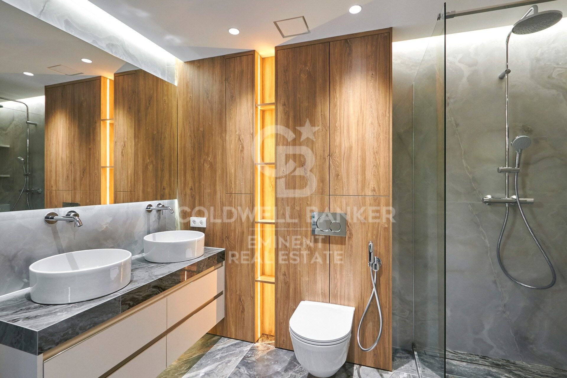 Apartamento en Barcelona, España 3 dormitorios, 135 m2 No. 159866