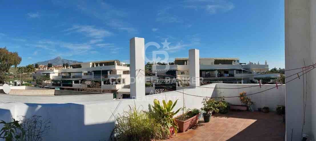 Kolmio Marbella, Malaga, Espanja 5 makuuhuonetta, 210 m2 No. 159865