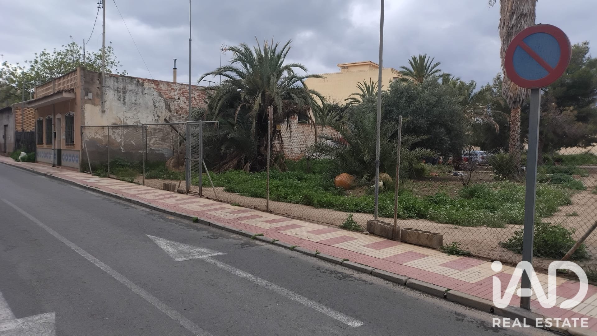 Land plot à El Campello, Alicante, Espagne 2500 m2 No. 195140