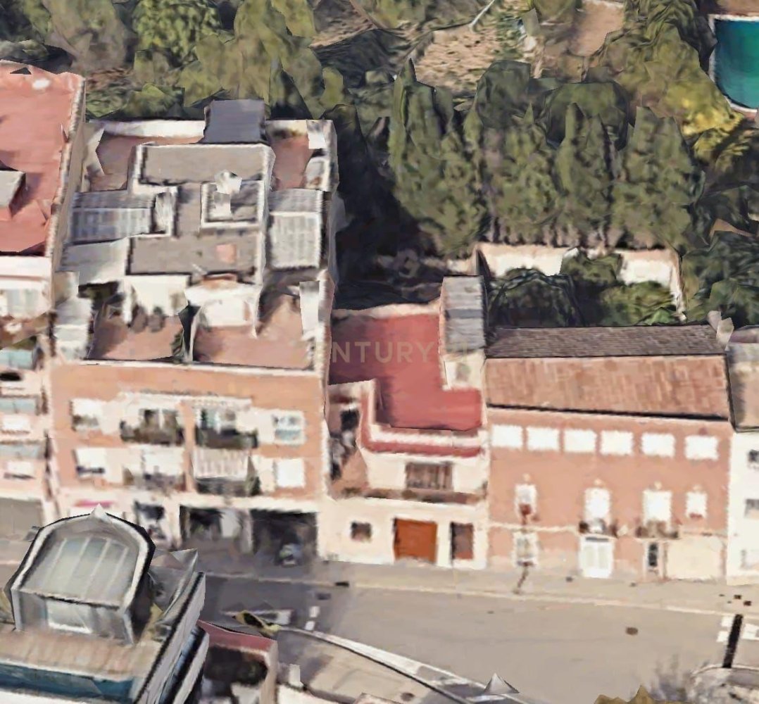 Casa a El Papiol, Barcelona, Spagna 4 camere da letto, 478 mq. N° 167128