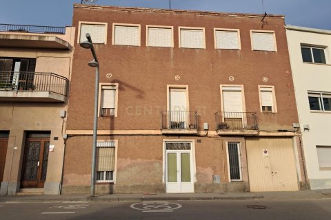 Casa a El Papiol, Barcelona, Spagna 4 camere da letto, 478 mq. N° 167128