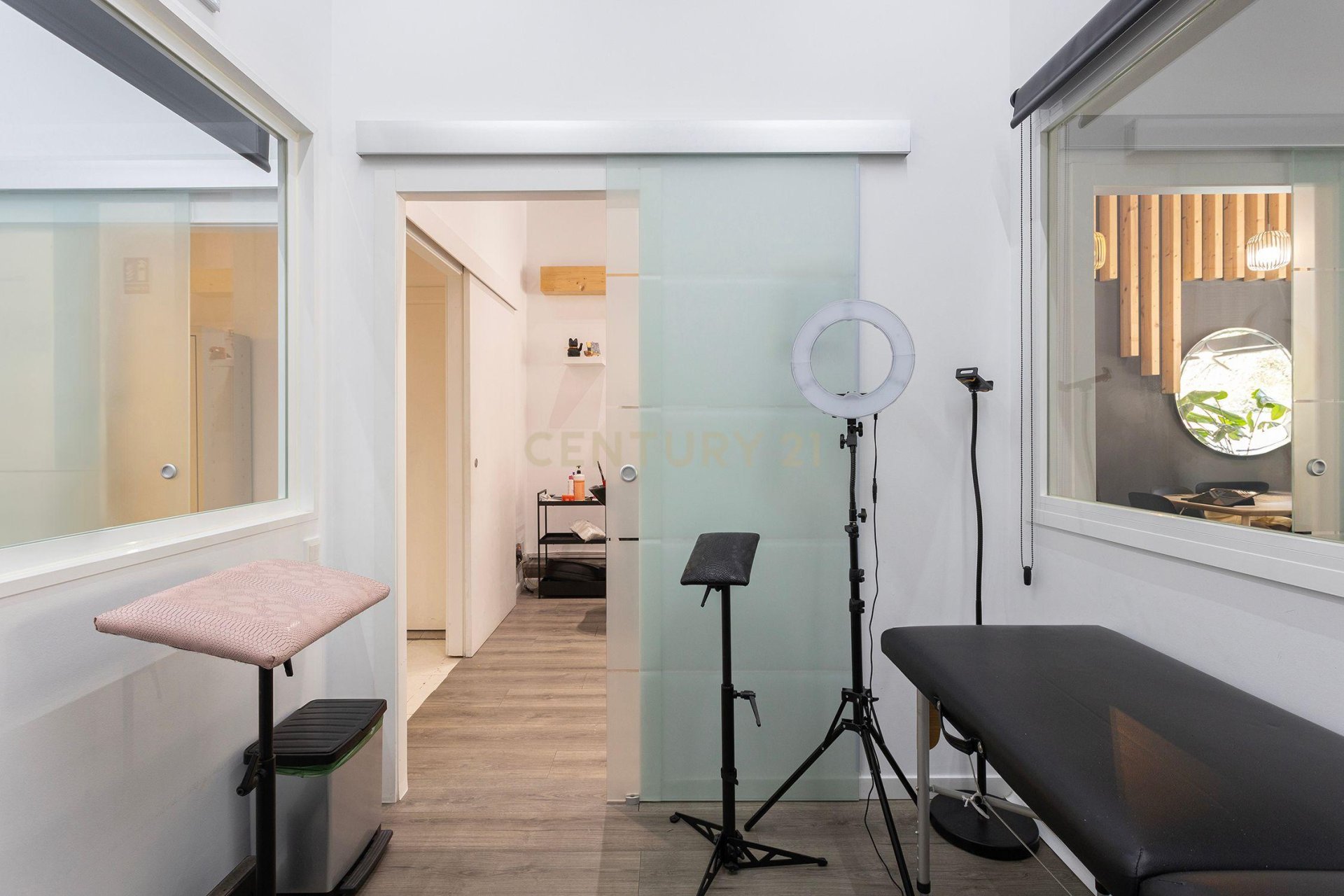 Office in Barcelona, Spain 1 bedroom, 106 sq.m. No. 167132