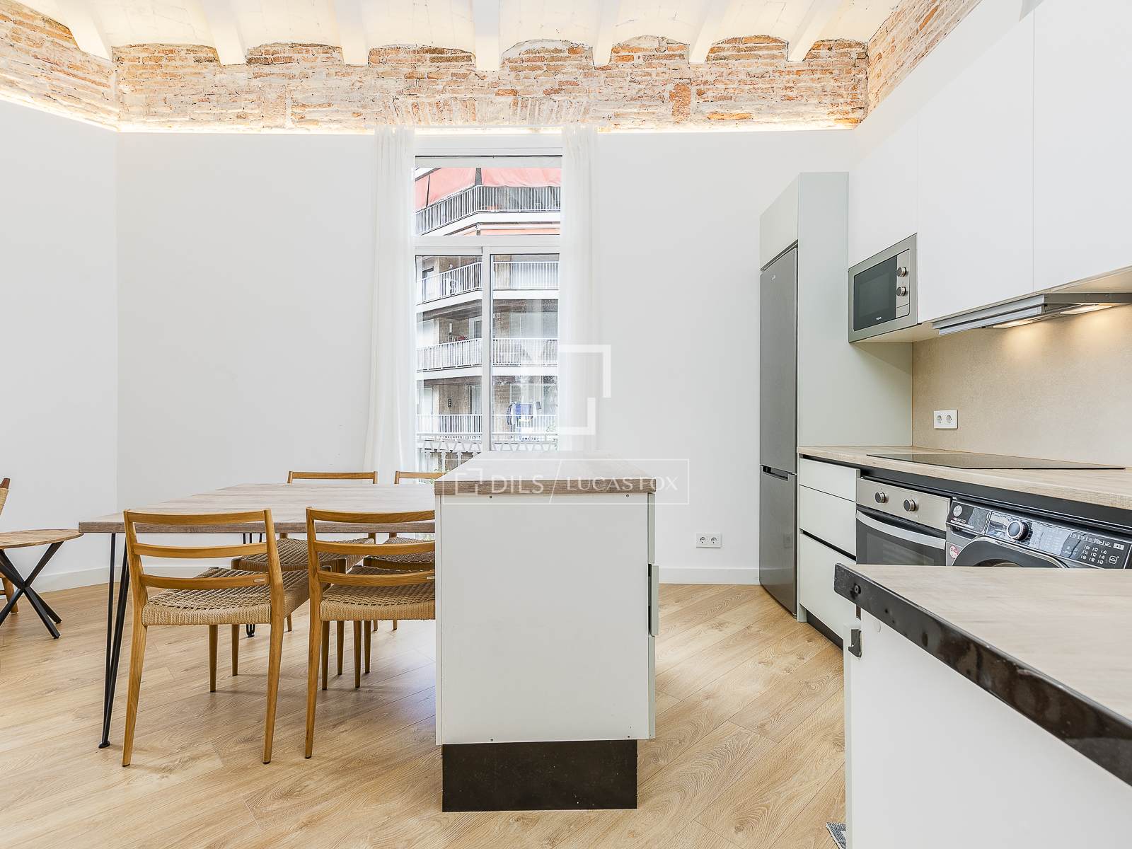 Dzīvoklis Barcelona, Spānijā 3 istabas, 95 m2 Nr. 167971
