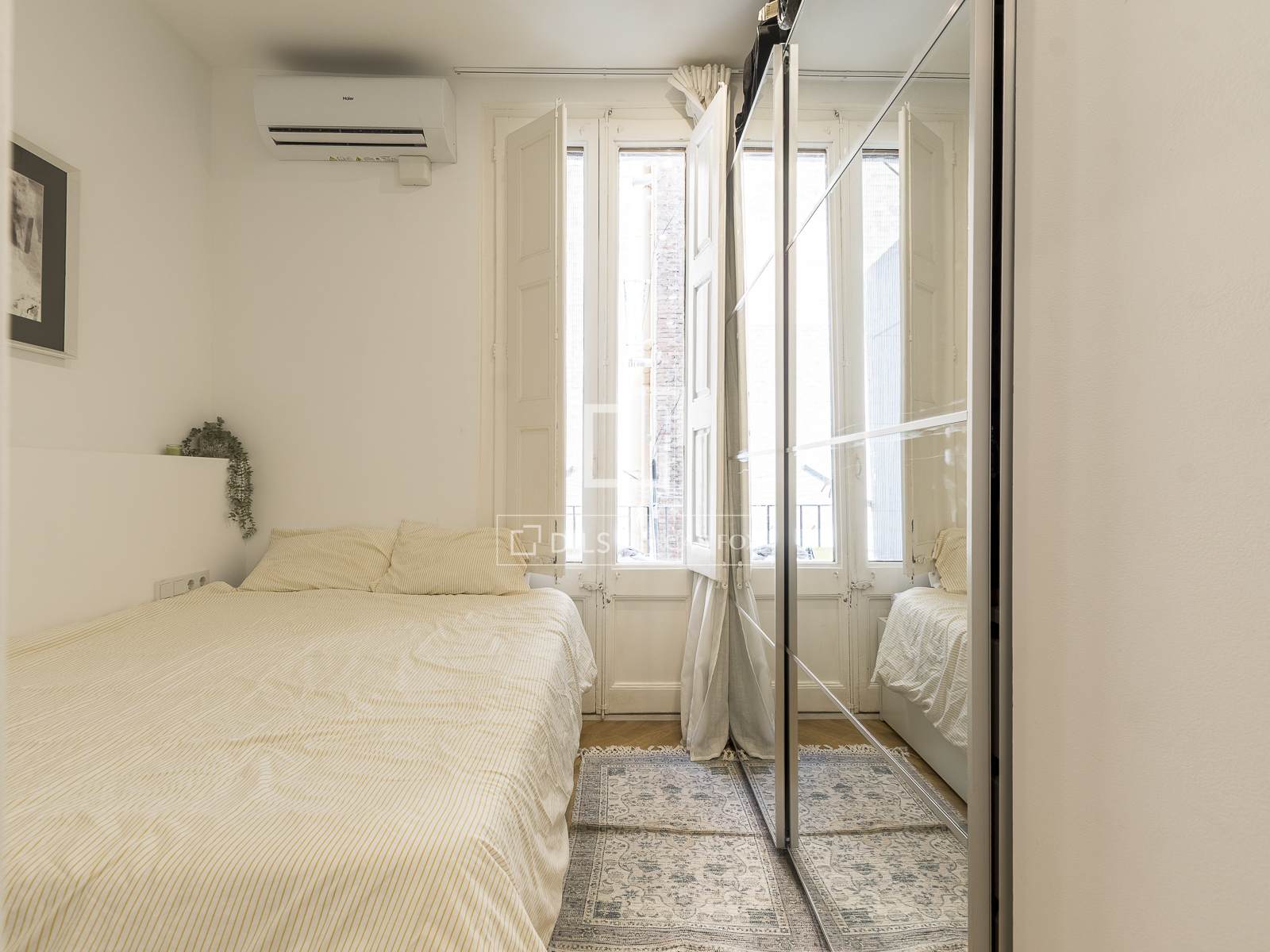 Dzīvoklis Barcelona, Spānijā 3 istabas, 95 m2 Nr. 167971