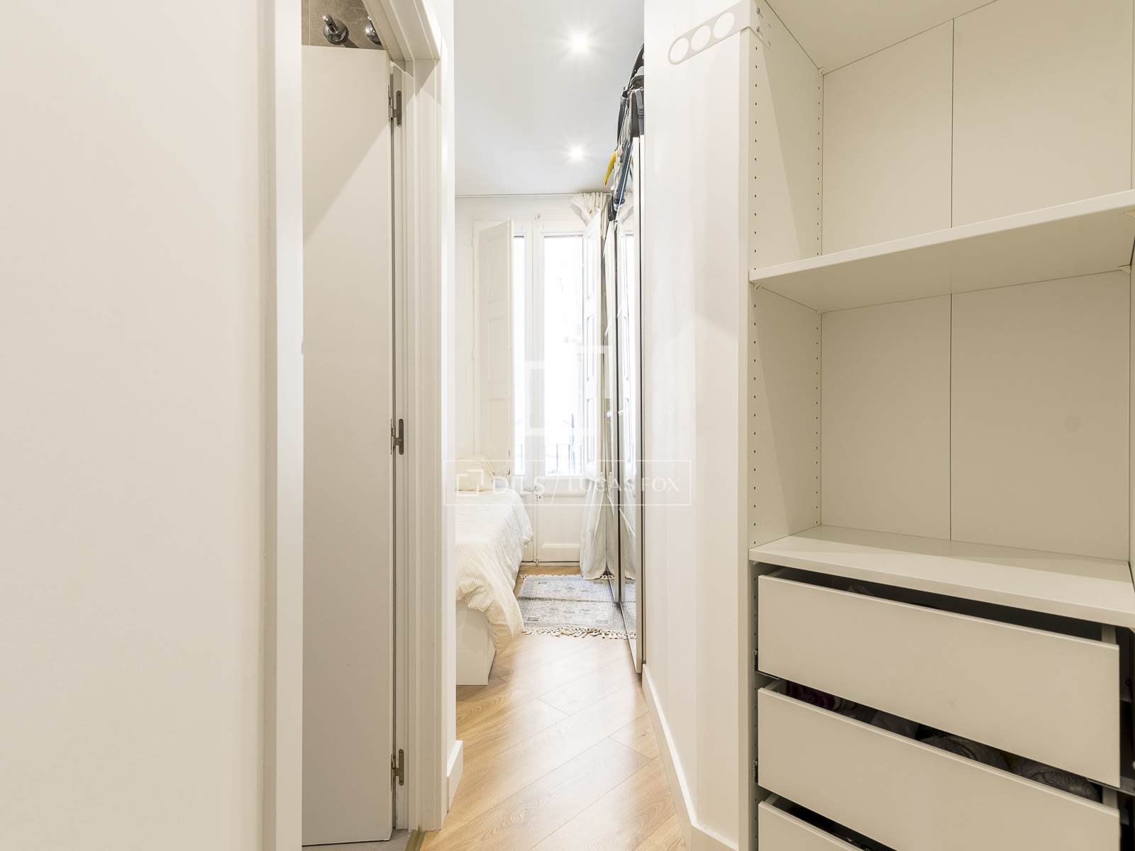 Dzīvoklis Barcelona, Spānijā 3 istabas, 95 m2 Nr. 167971