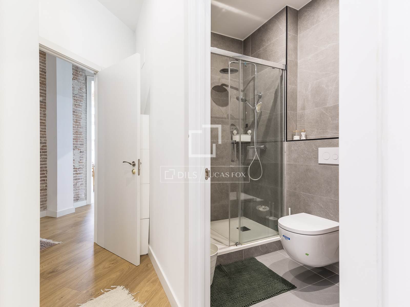 Dzīvoklis Barcelona, Spānijā 3 istabas, 95 m2 Nr. 167971