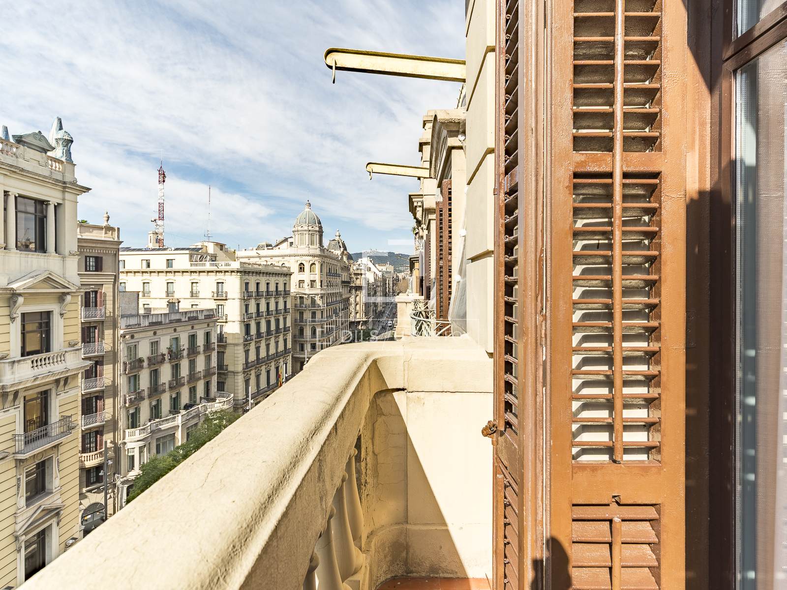 Apartment à Barcelona, Espagne 4 chambres, 137 m2 No. 167966
