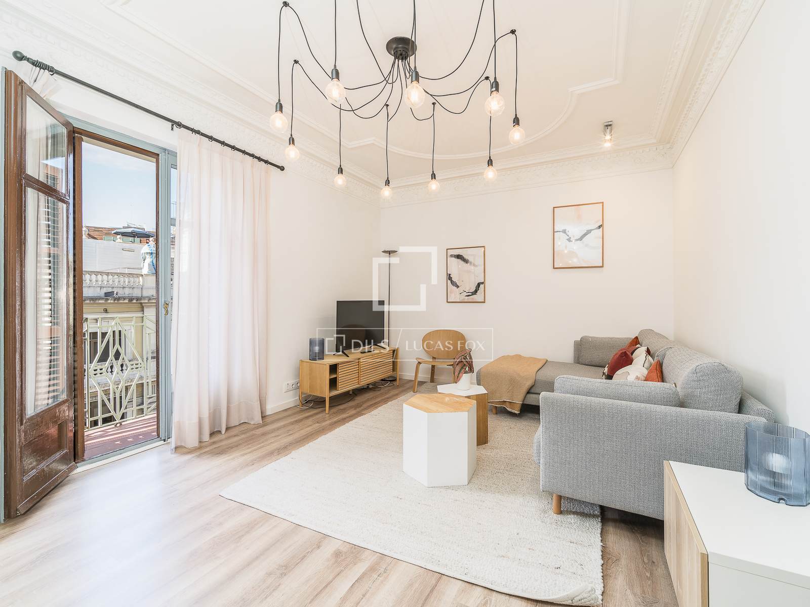 Apartment à Barcelona, Espagne 4 chambres, 137 m2 No. 167966