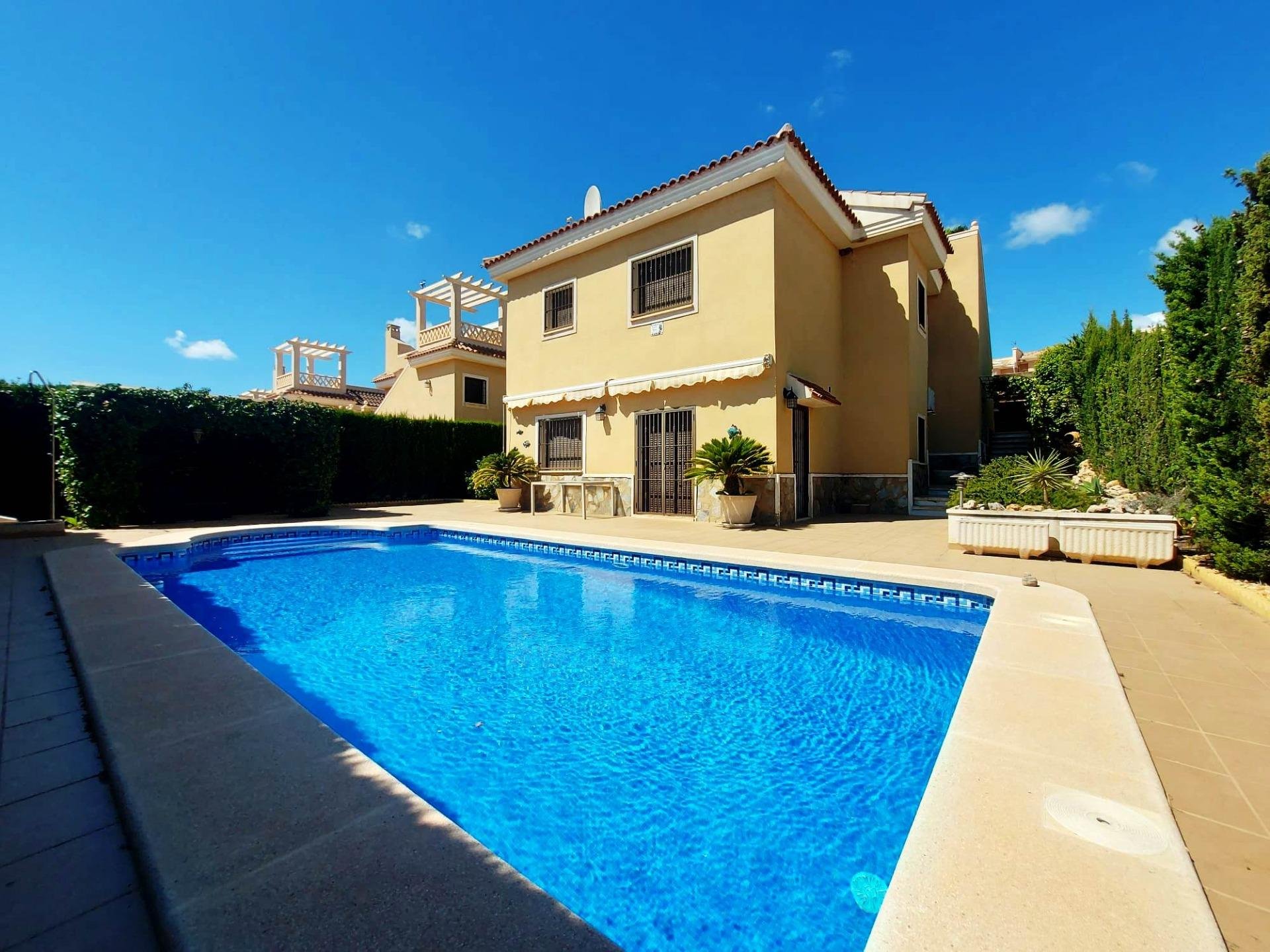 Villa in Ciudad Quesada, Alicante, Spain 3 bedrooms, 210 sq.m. No. 165280