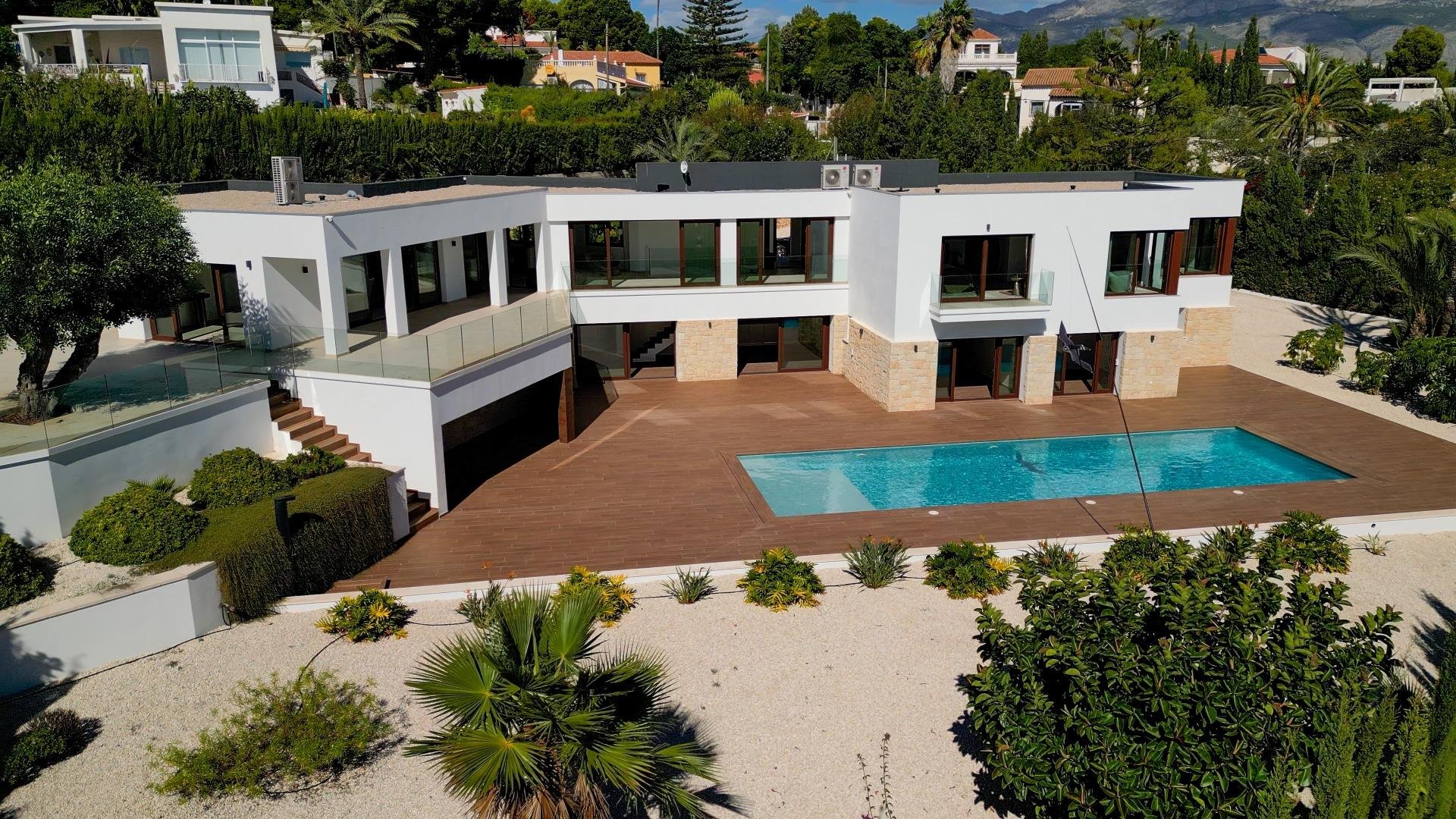 Villa in Altea, Alicante, Spain 4 bedrooms, 500 sq.m. No. 165279