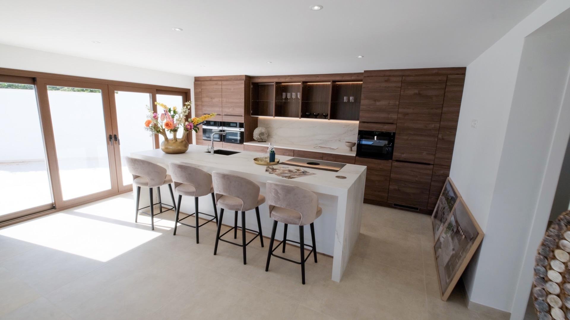 Villa in Altea, Alicante, Spain 4 bedrooms, 500 sq.m. No. 165279