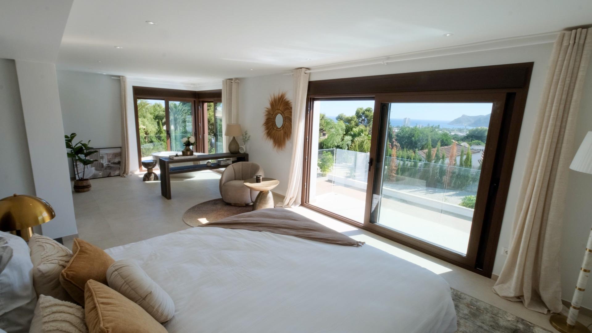 Villa in Altea, Alicante, Spain 4 bedrooms, 500 sq.m. No. 165279